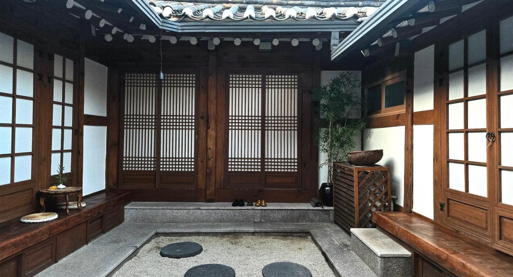 JoongRimJae - Hanok view 5