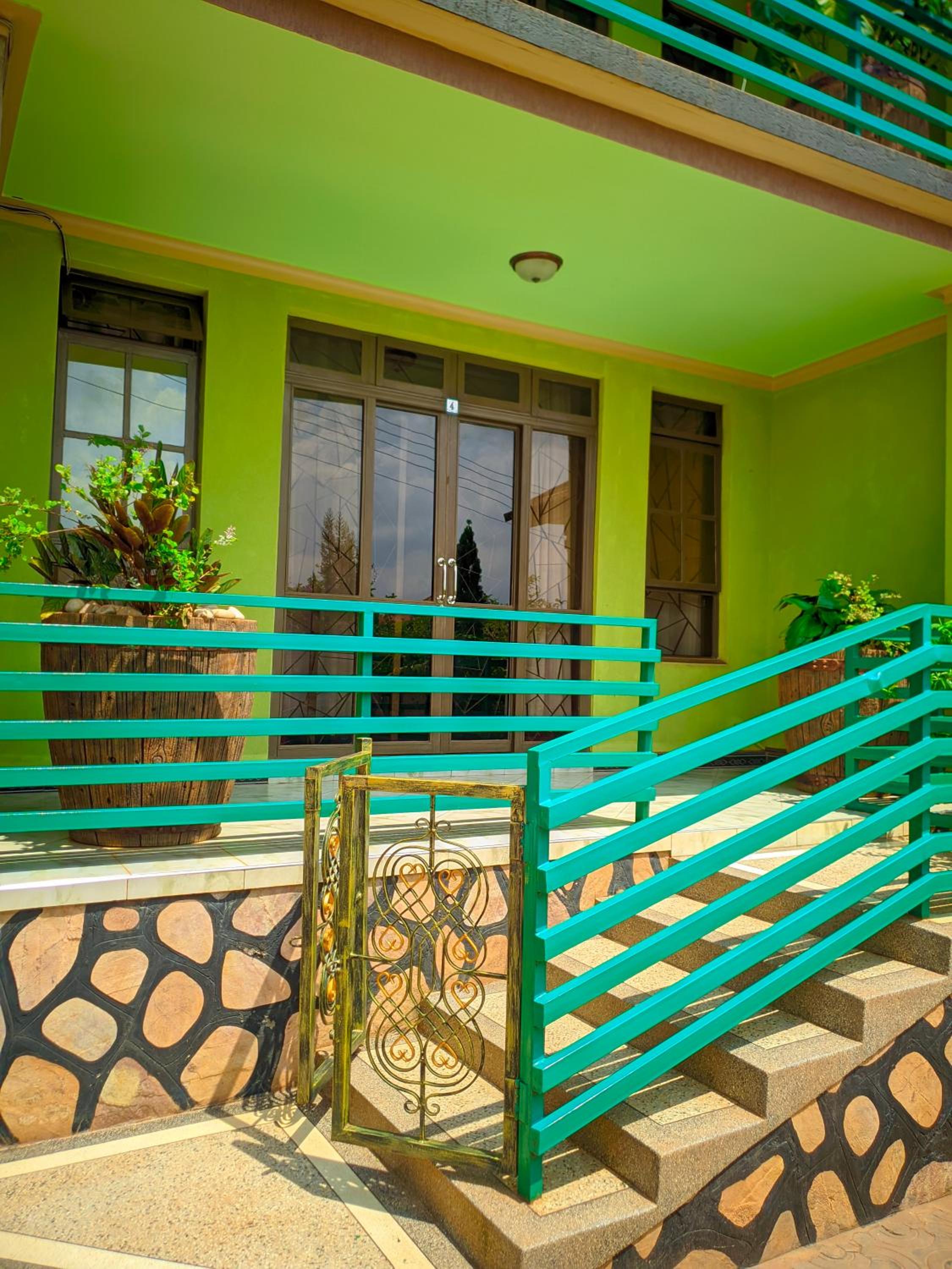 Eagle Apartments