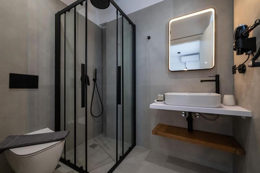 KEDL Junior Suites