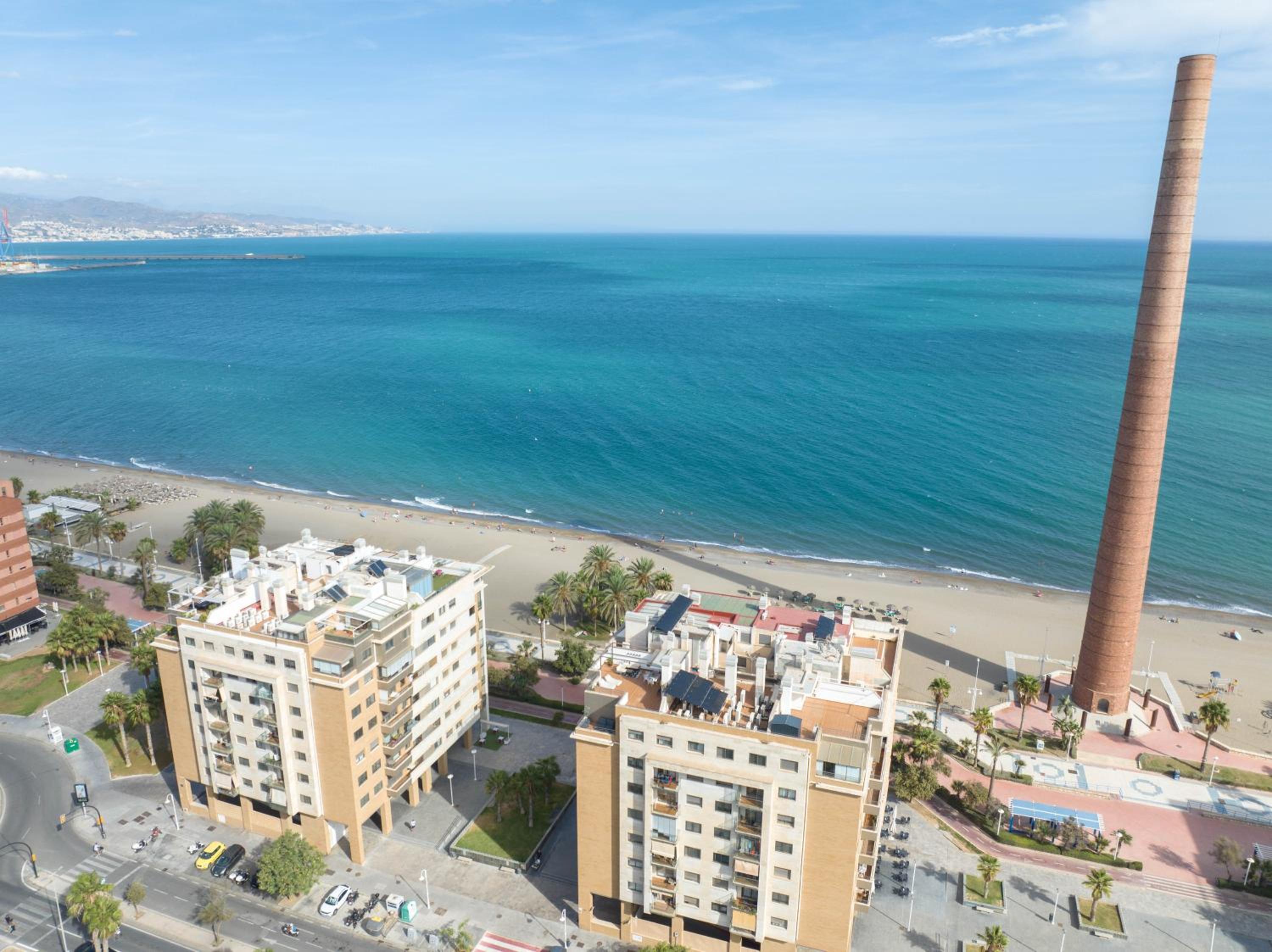 Beachfront Oasis Málaga