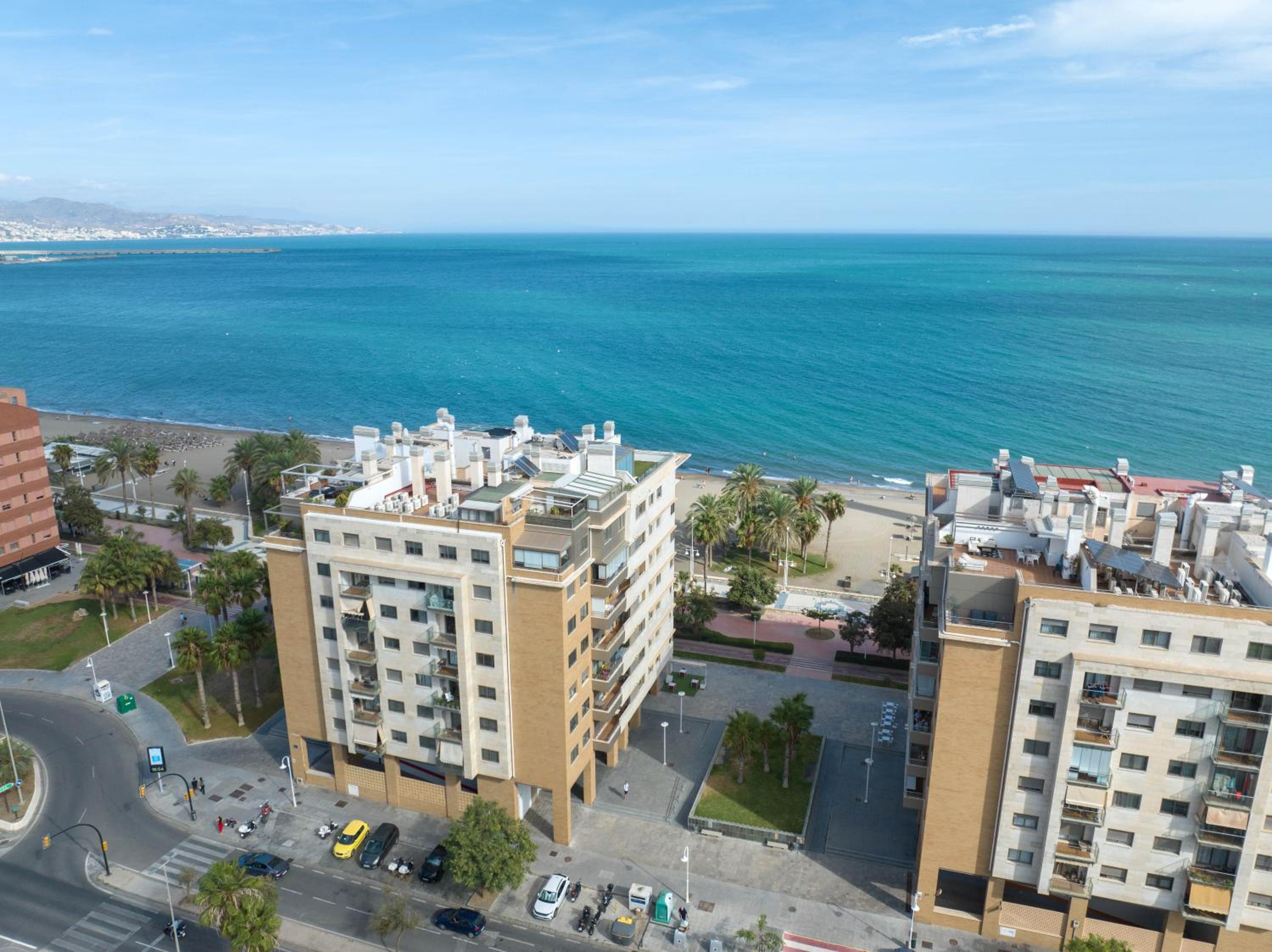 Beachfront Oasis Málaga