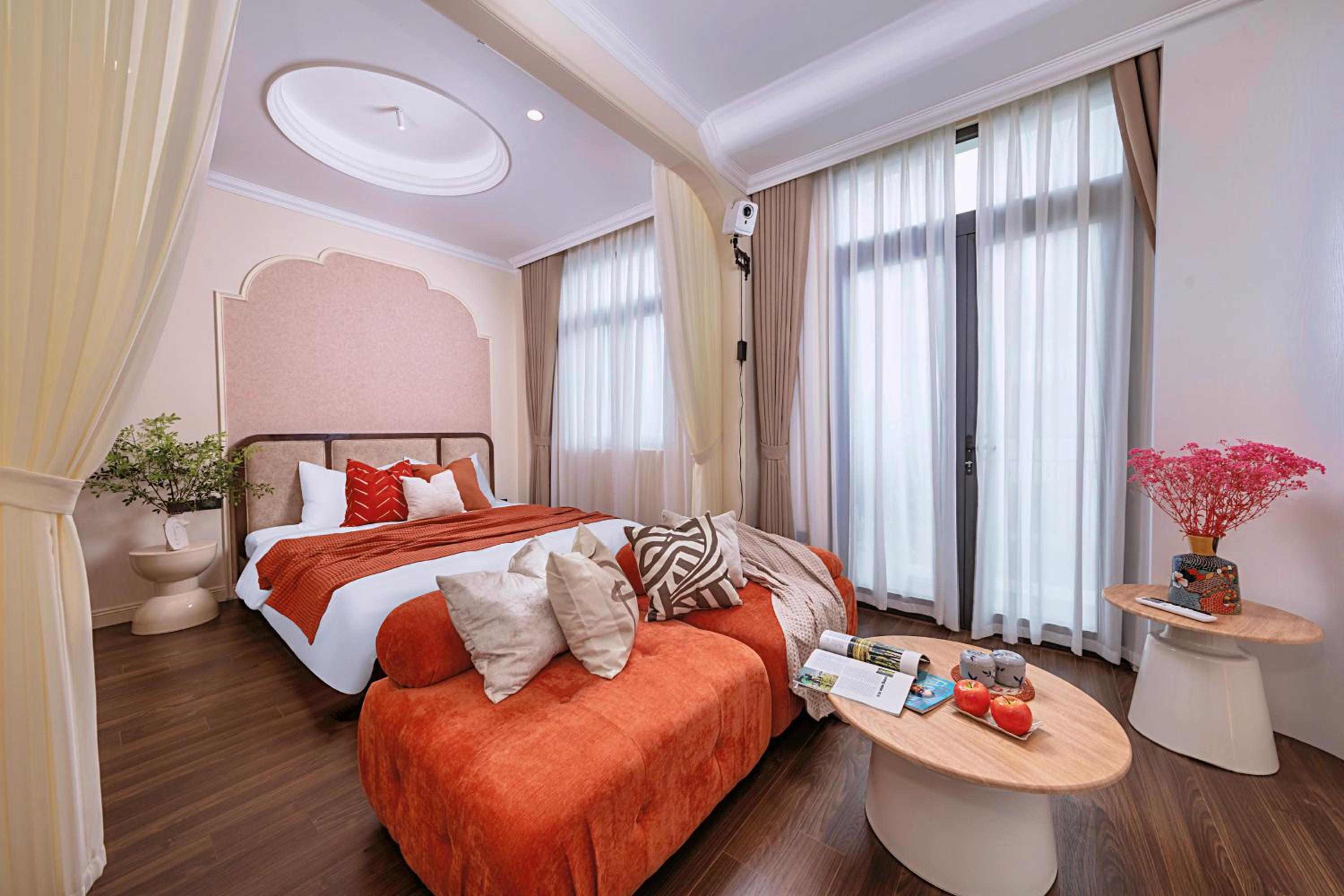 High-sericed 1BR Apartment, closely to Parking ares, Seasalt Ocean, Freshwater Ocean of Hanoi city in Vinhomes Ocean Park
