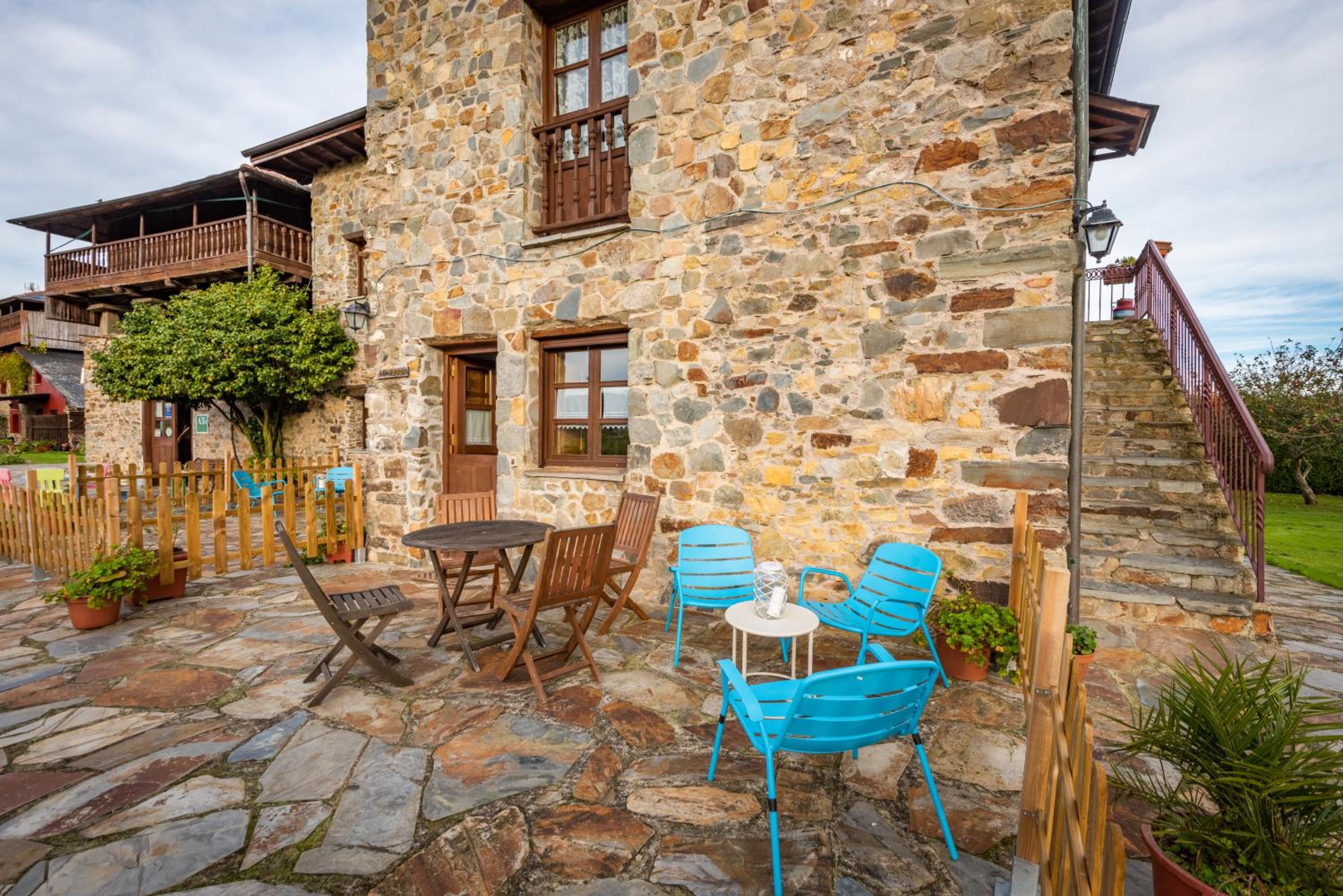 Apartamentos Rurales Ca Xuacu La Antojana
