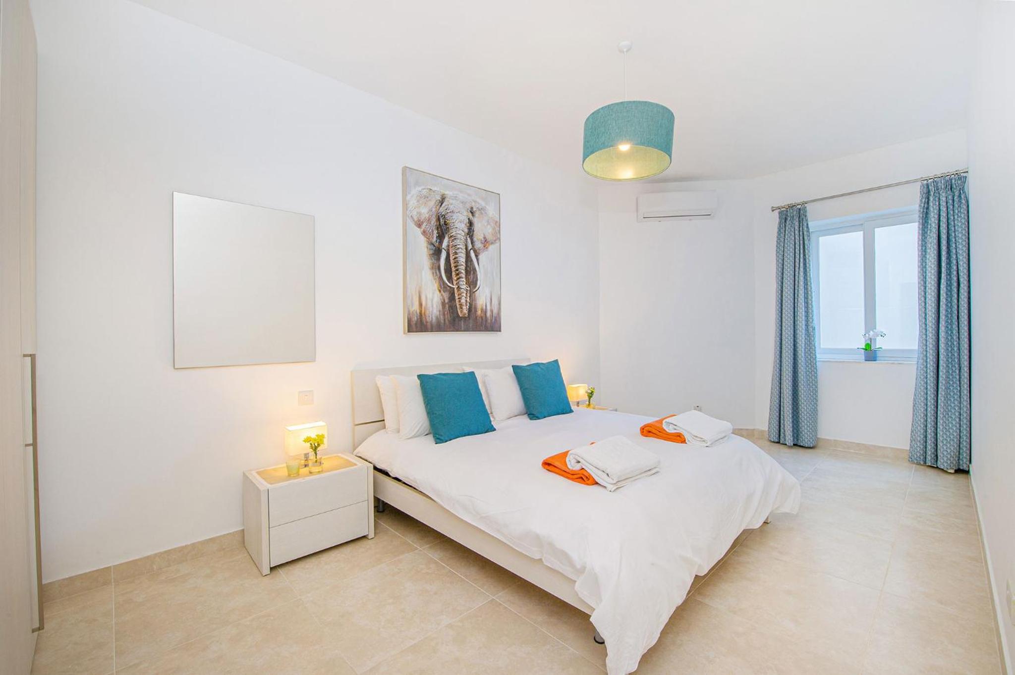 Hillock Residence Apartments