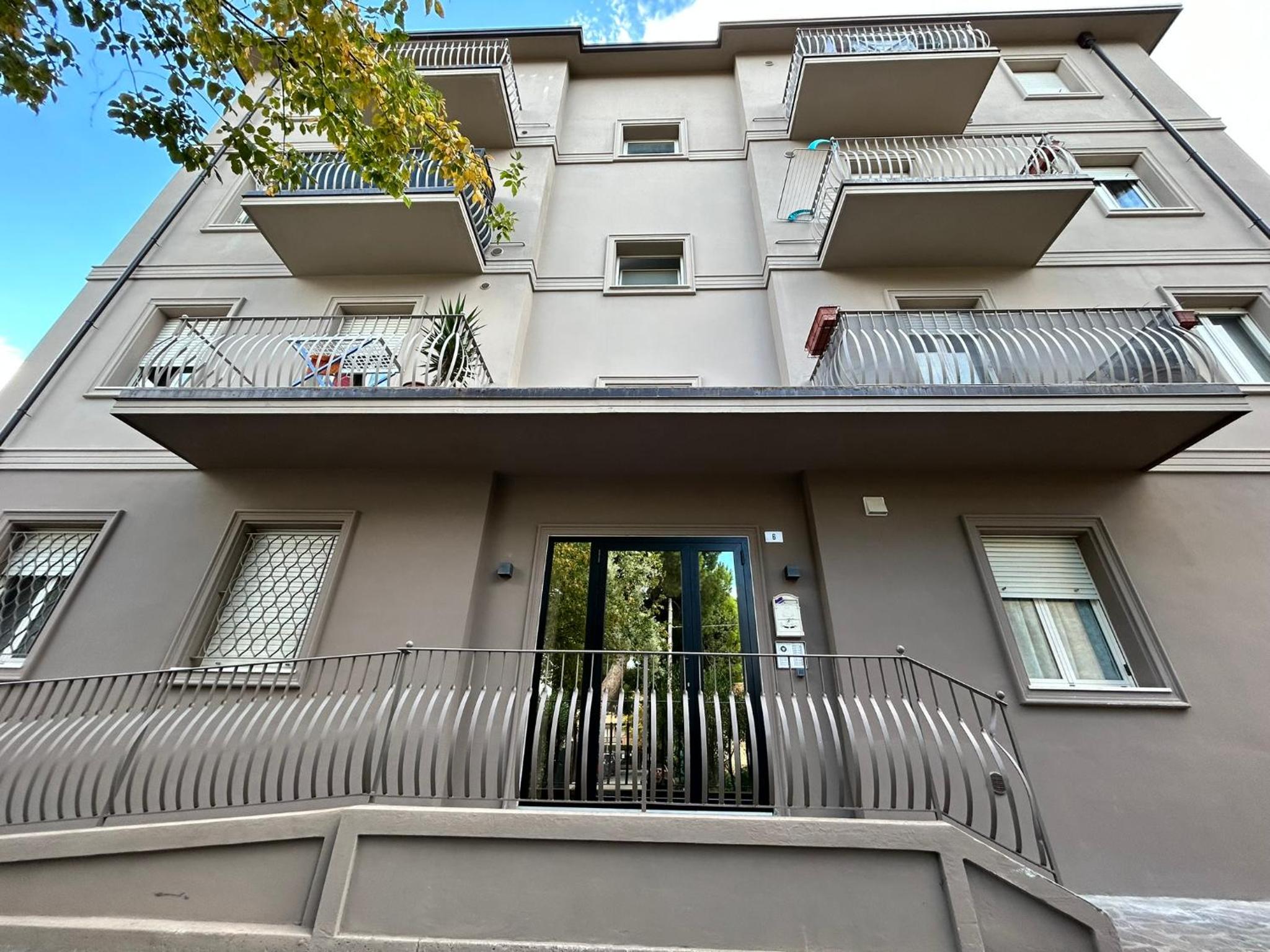 Moderno bilocale a 90m dal mare con posto auto - Residence Cinzia