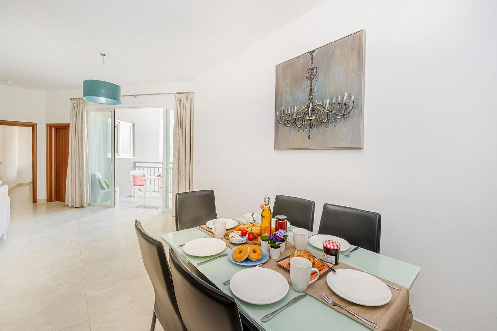 Hillock Residence Apartments