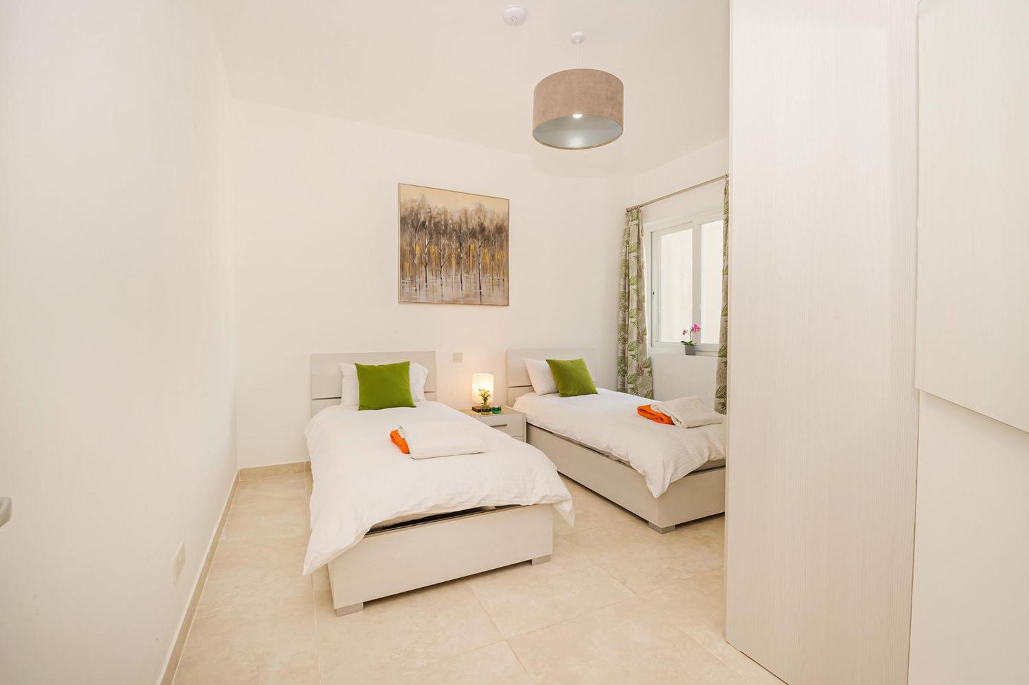 Hillock Residence Apartments