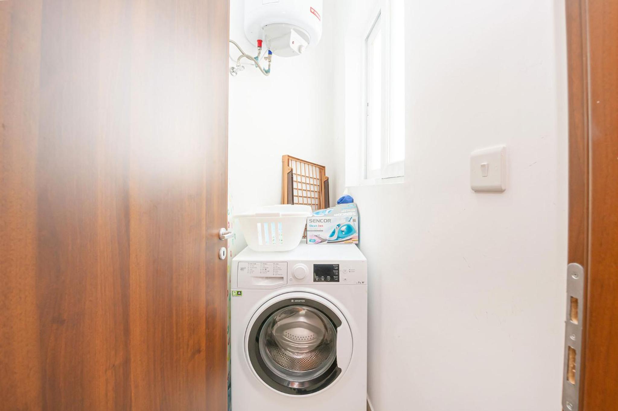 Hillock Residence Apartments