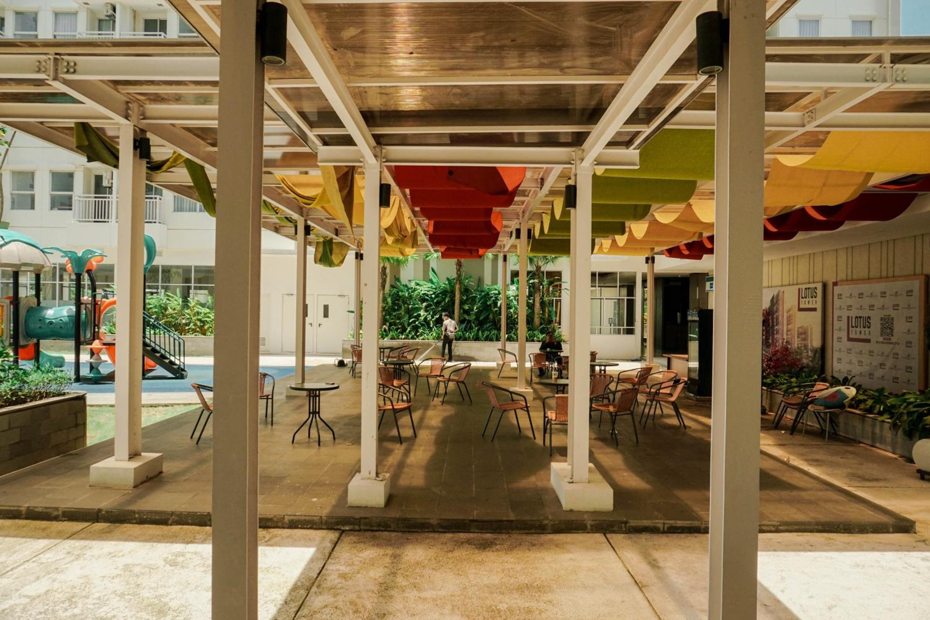 Comfy and Best Deal Studio at Citra Living Apartment By Travelio