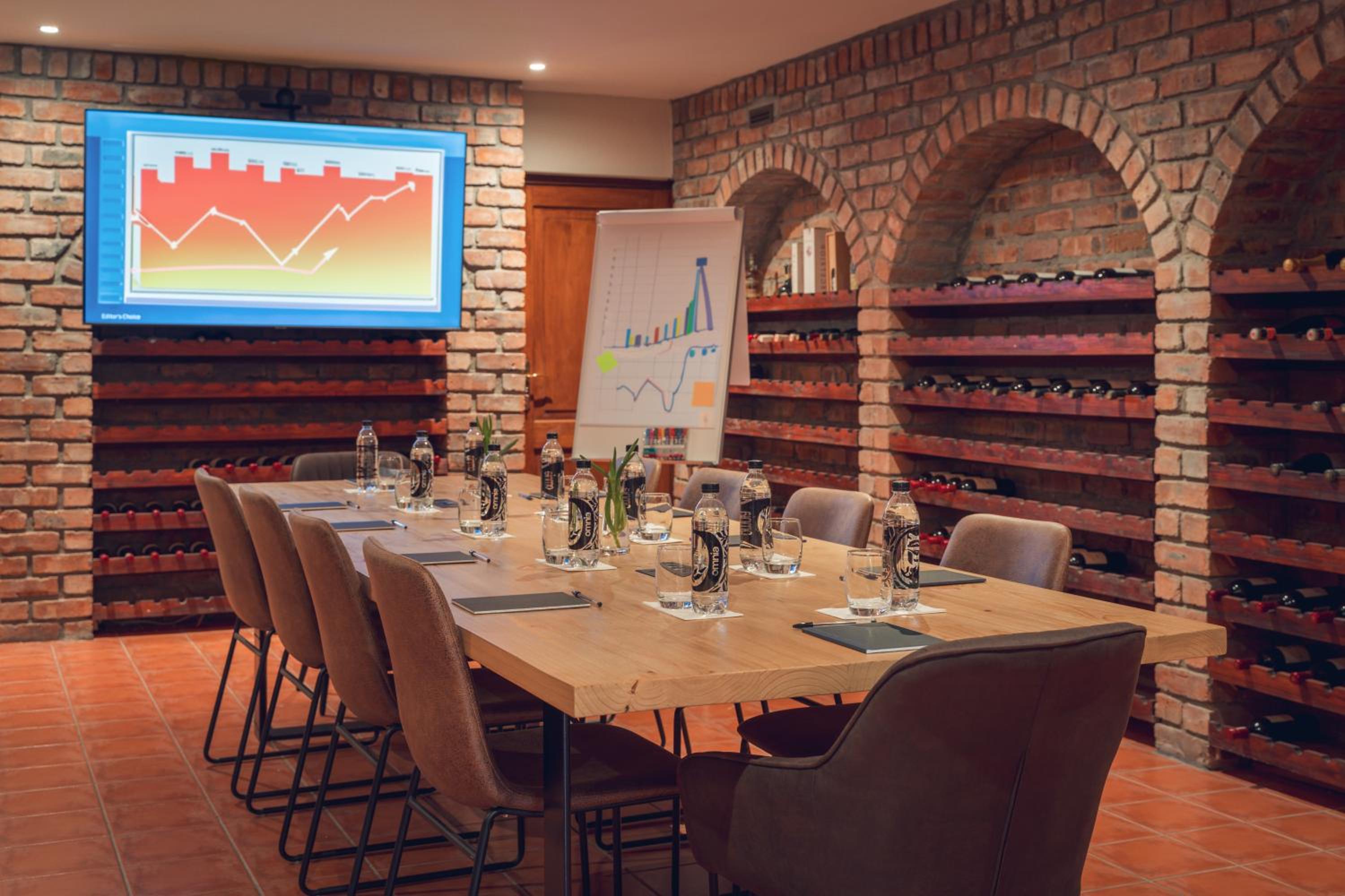 meeting & event spaces