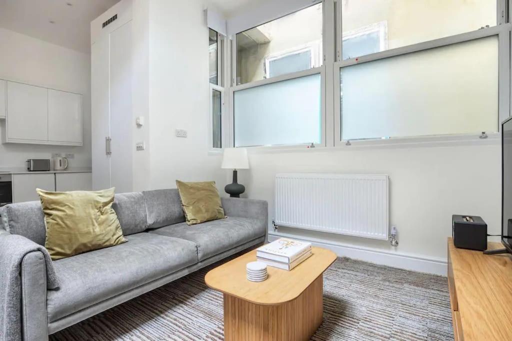 Luxury Mews Apartment Knightsbrige Harrods