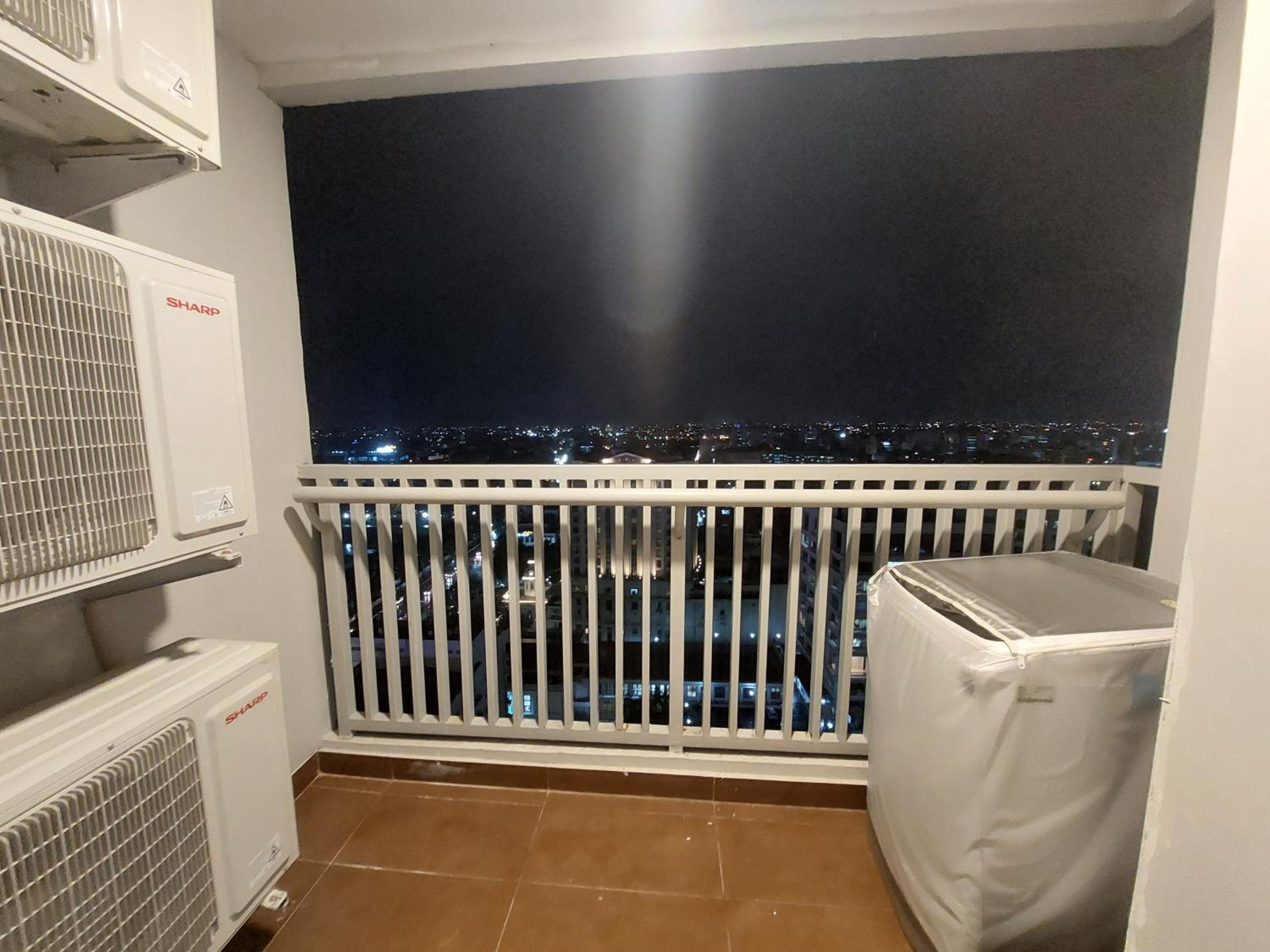 Brand New and Nice 2BR Apartment at The Reiz Condominium Medan By Travelio view 3