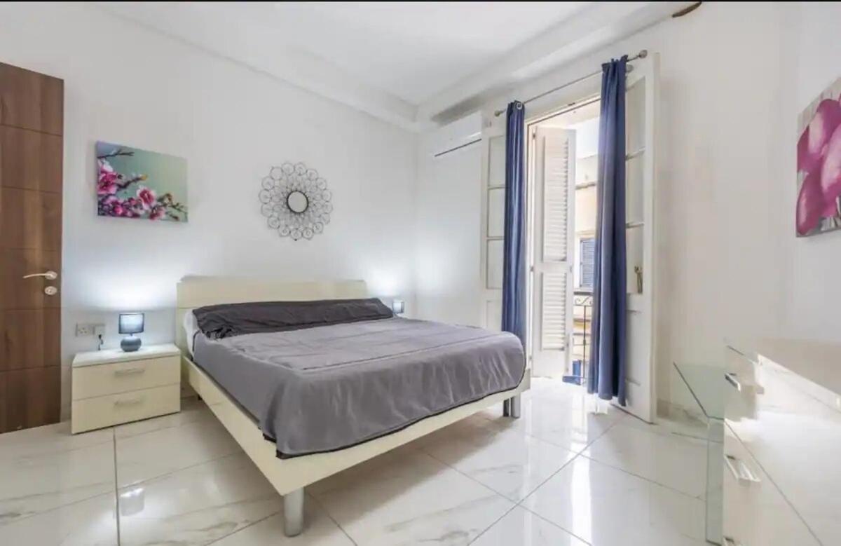2 Bedroom apartment in Sliema, Malta No 6 view 3