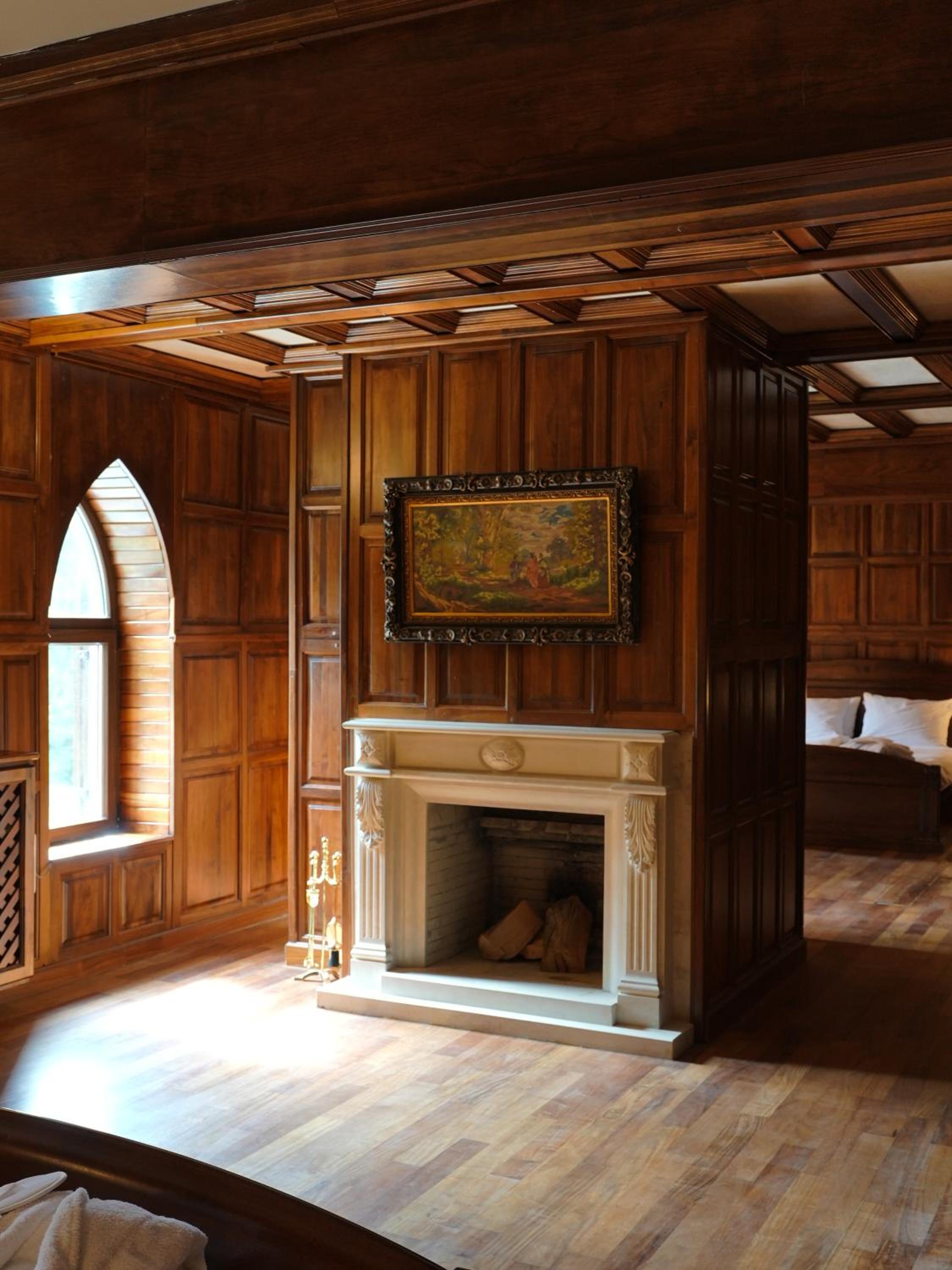 The Castle - Your unique way of retreat