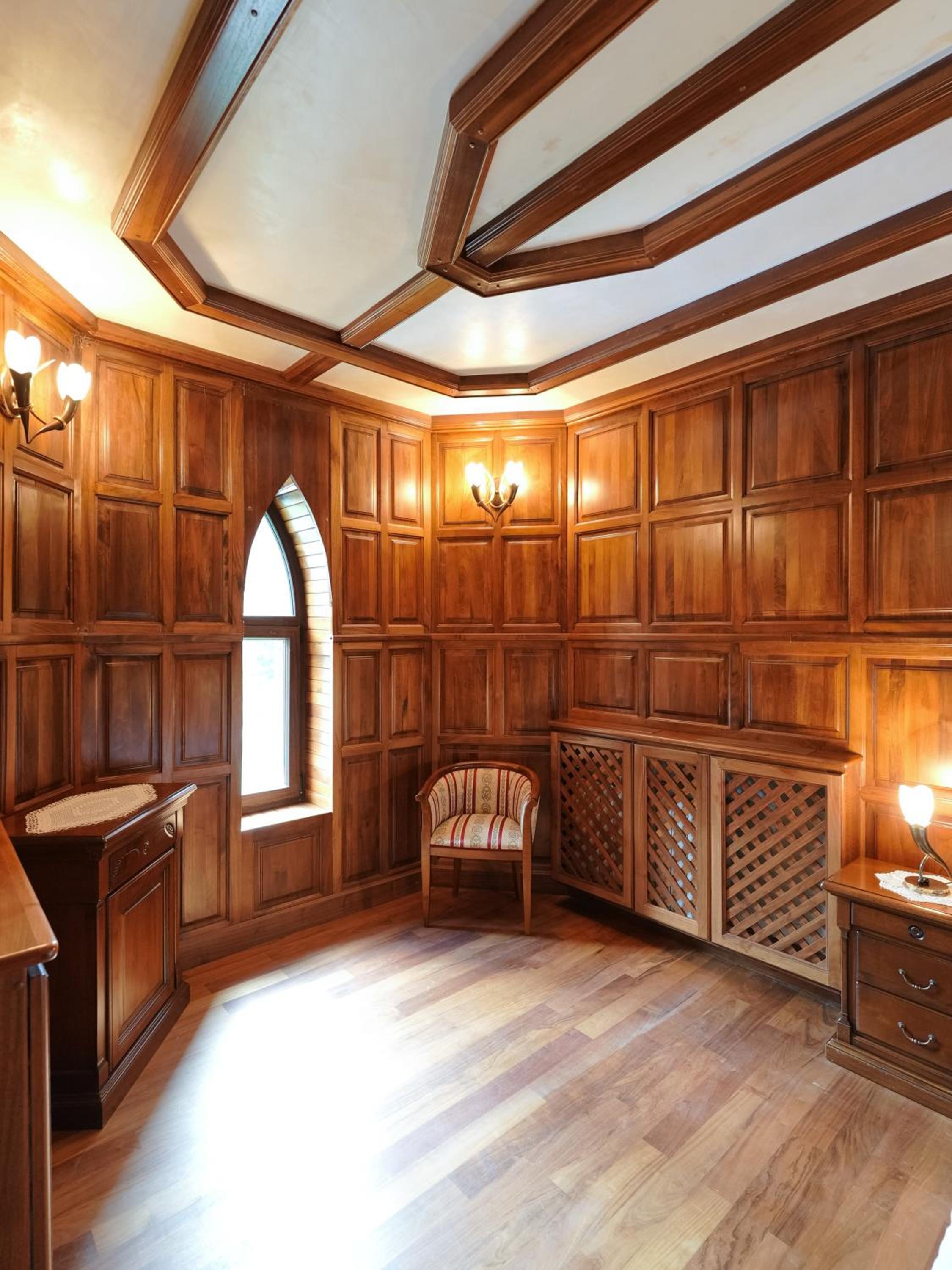 The Castle - Your unique way of retreat