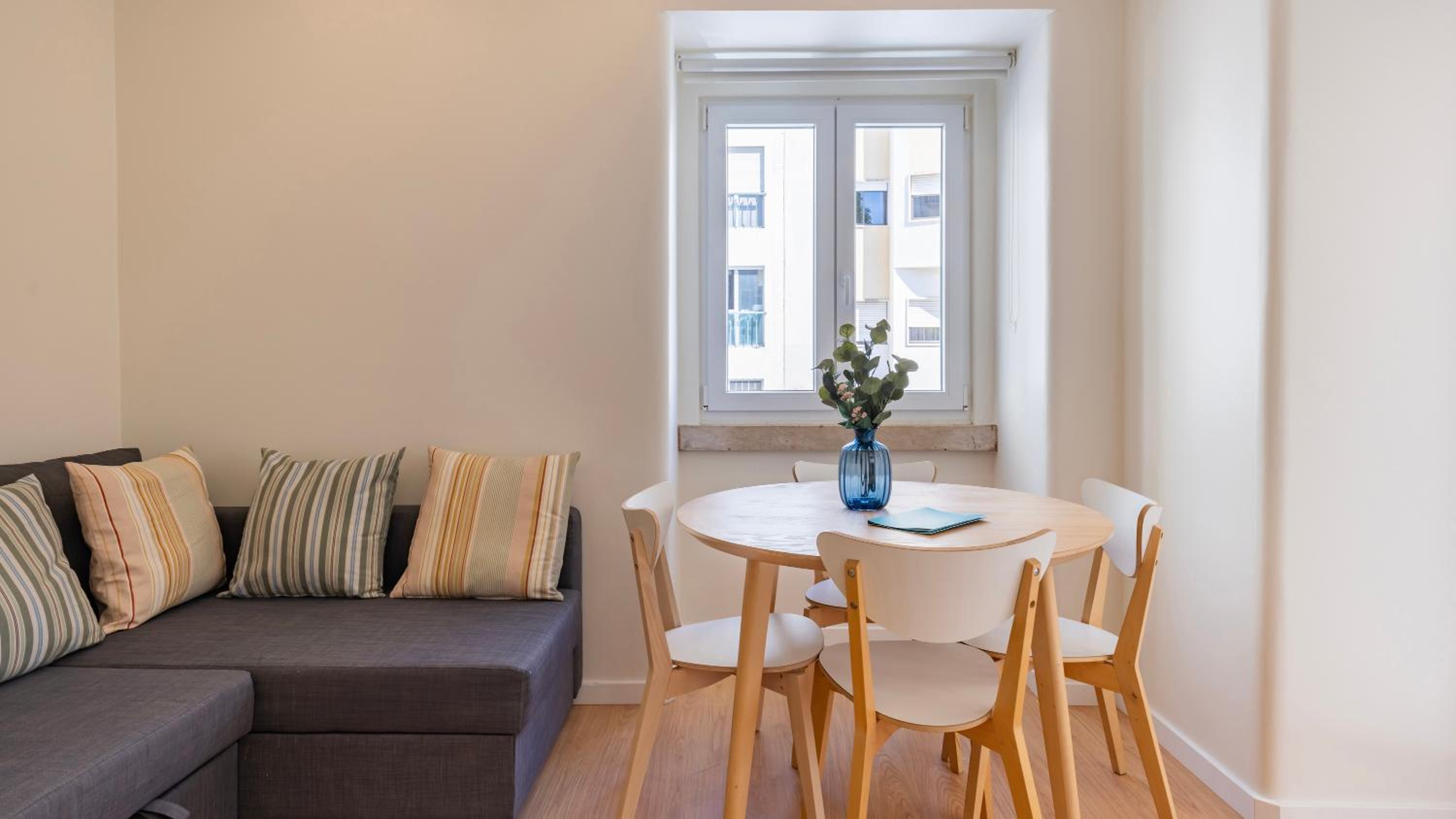 Homely 2BDR Apartment with Terrace by LovelyStay view 5