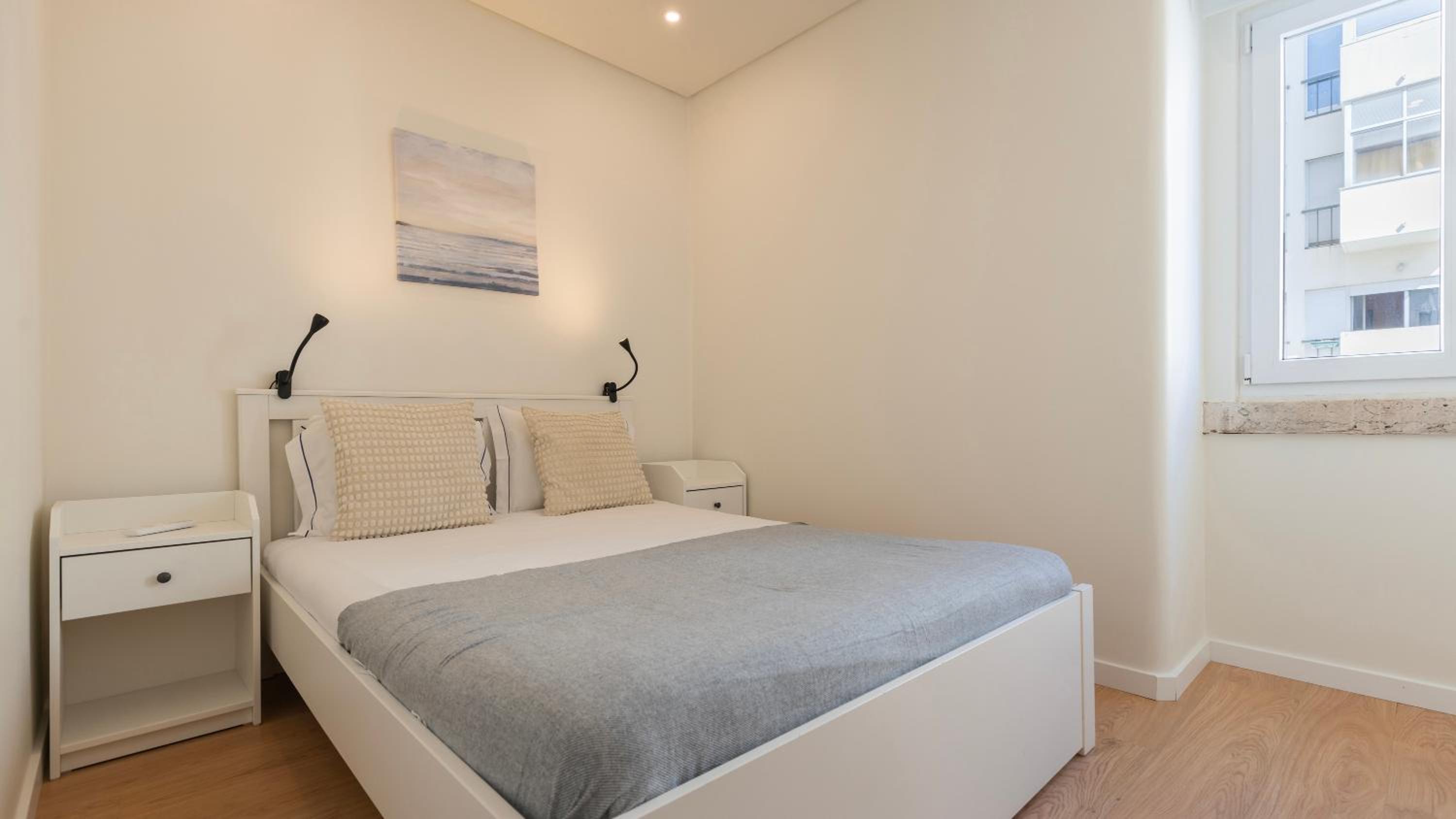 Homely 2BDR Apartment with Terrace by LovelyStay view 3