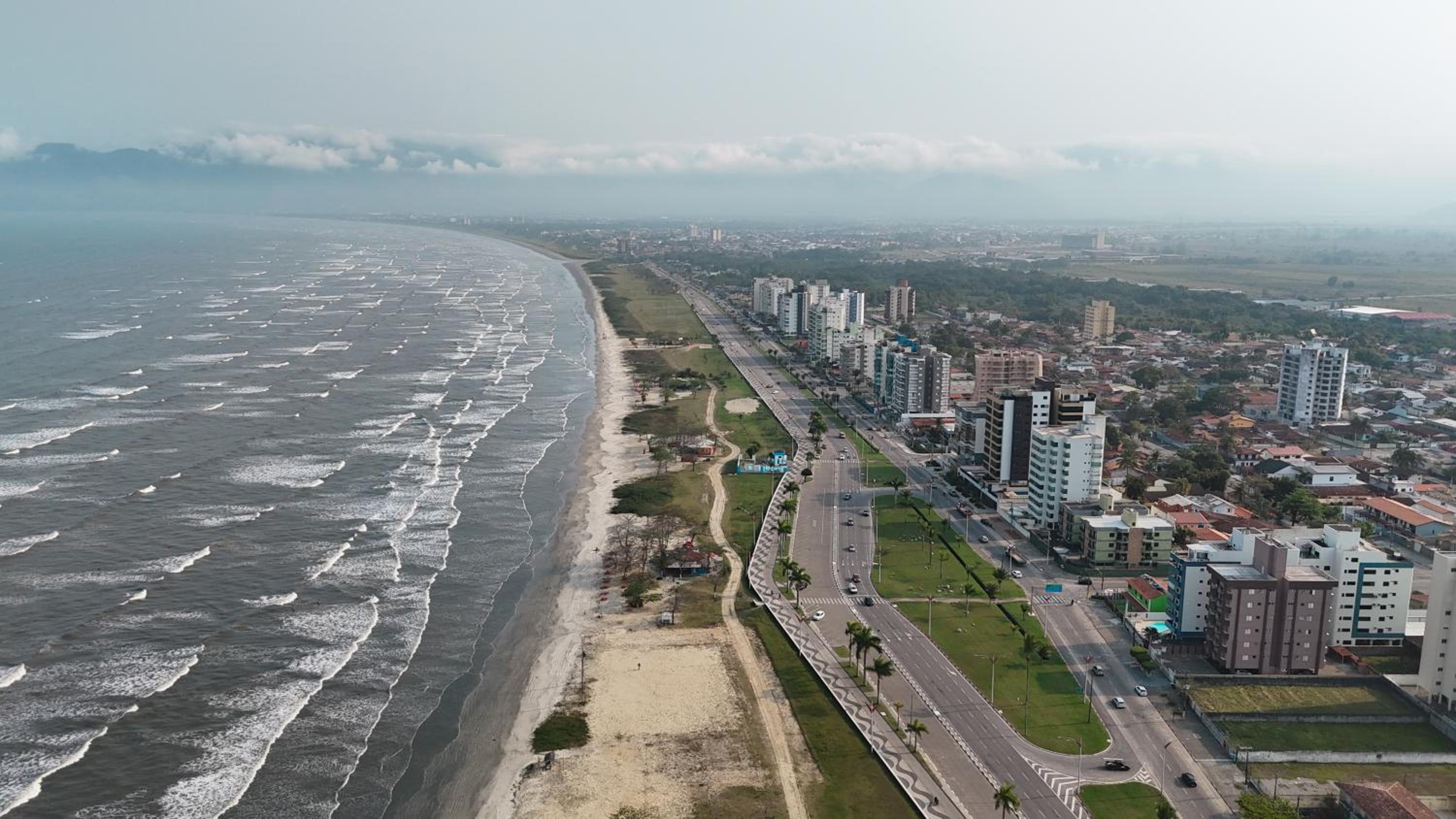 Lindo Apt com Vista para o Mar - Indaiá