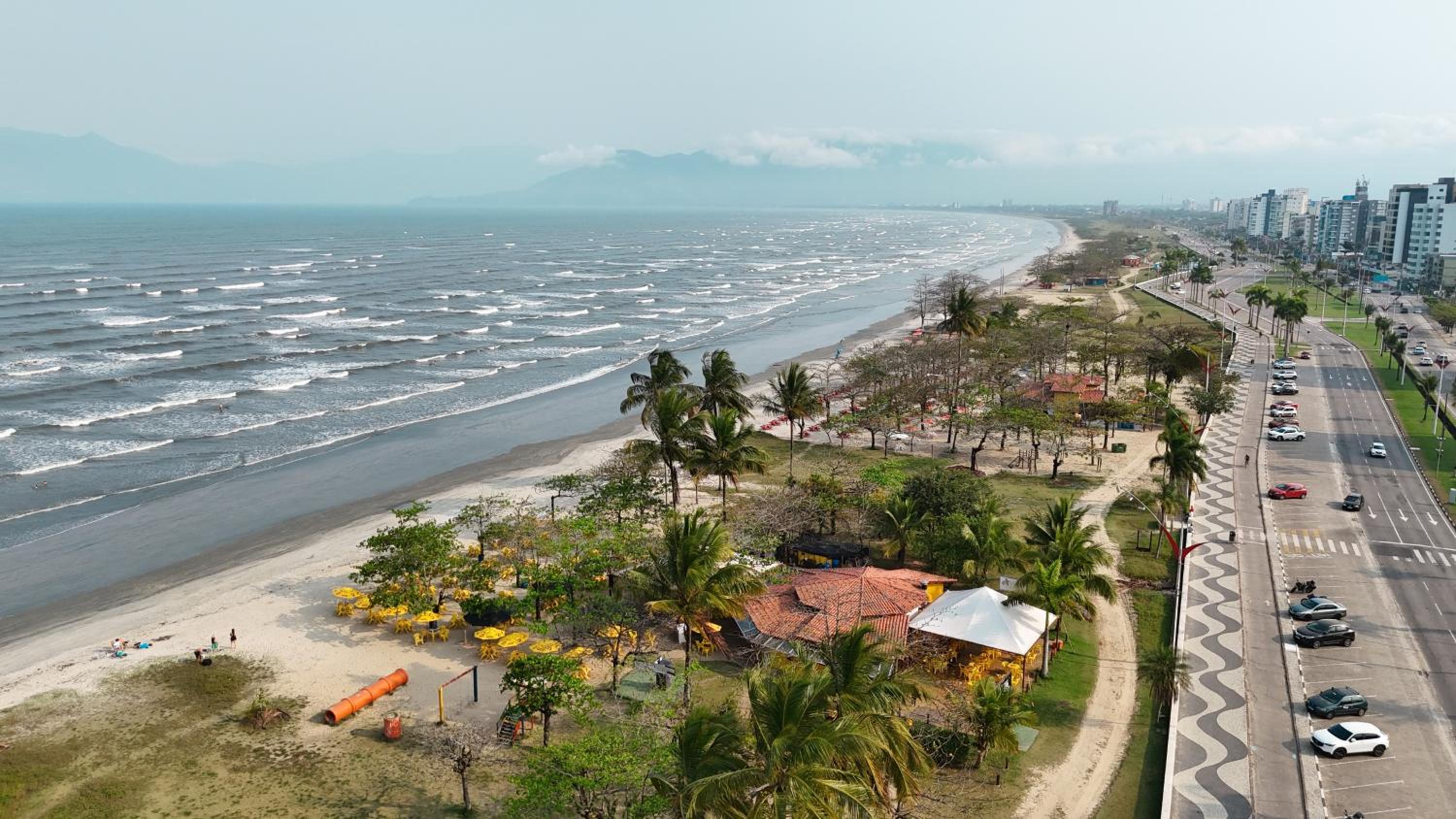 Lindo Apt com Vista para o Mar - Indaiá