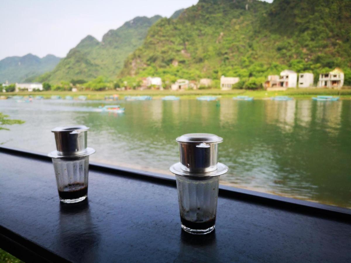 Phongnha Riverside view 2