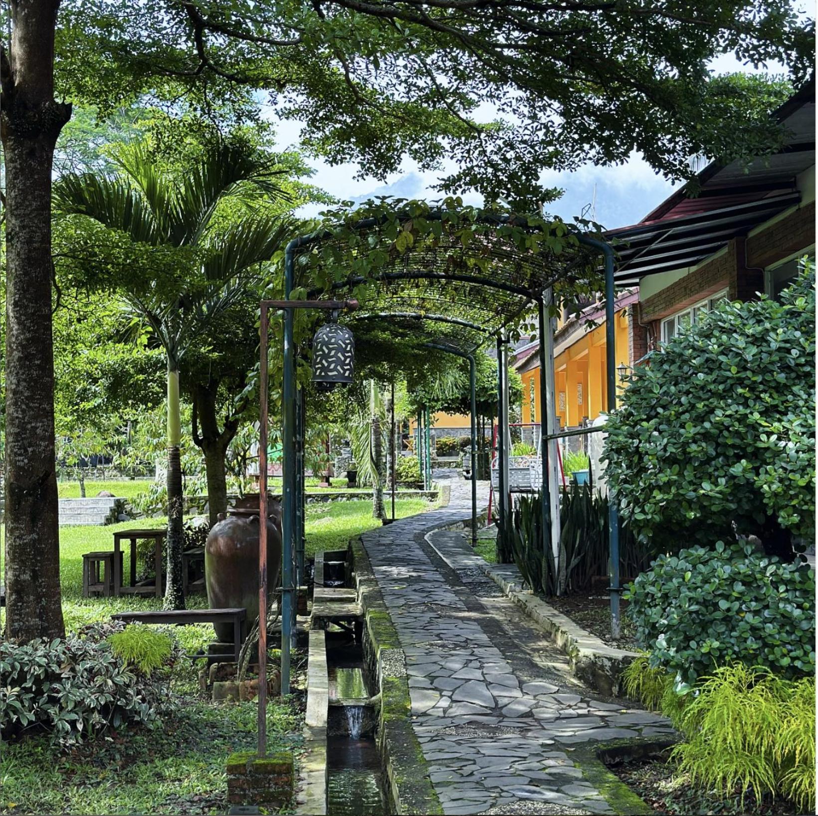 Osfa Villa