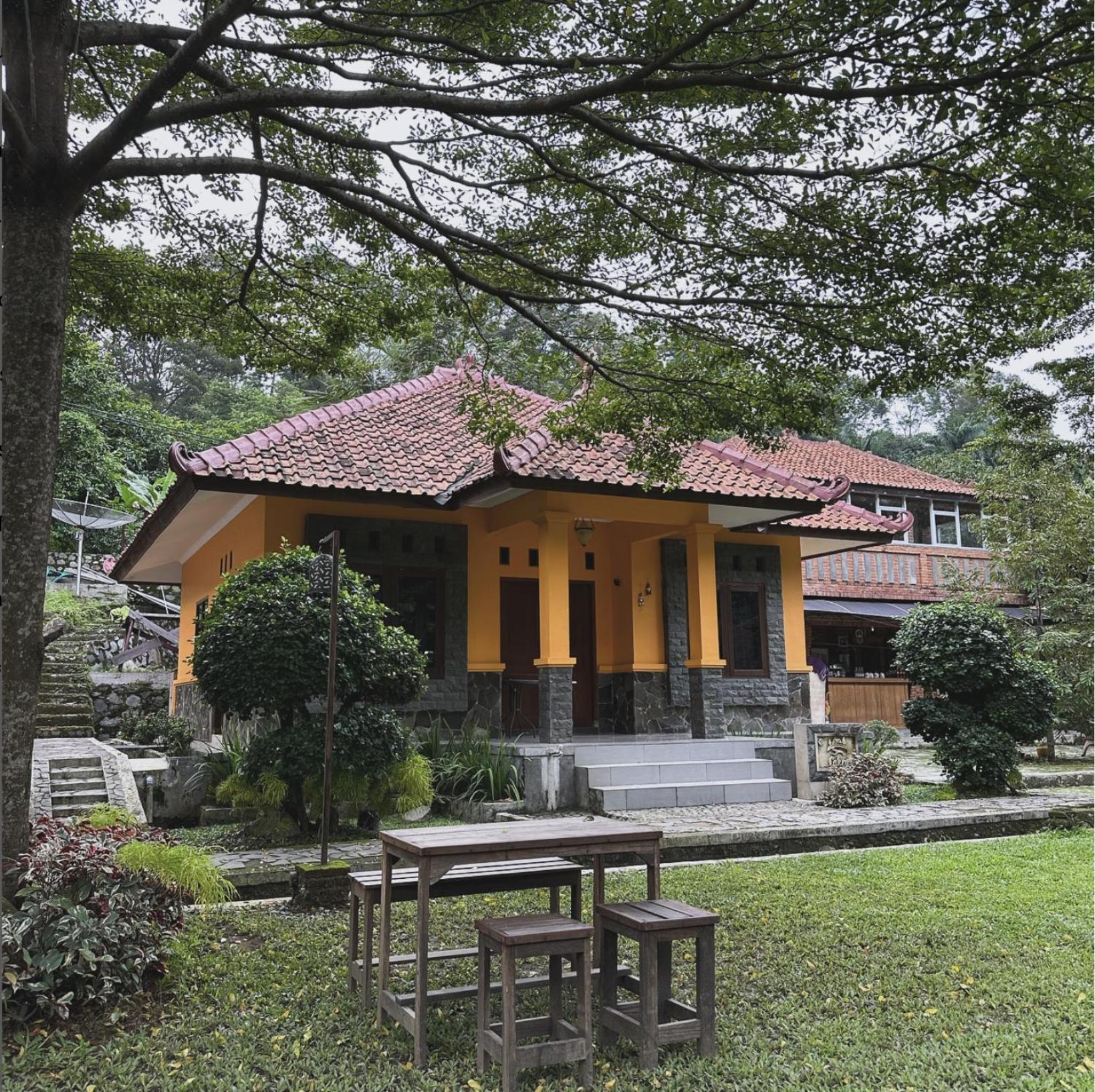 Osfa Villa