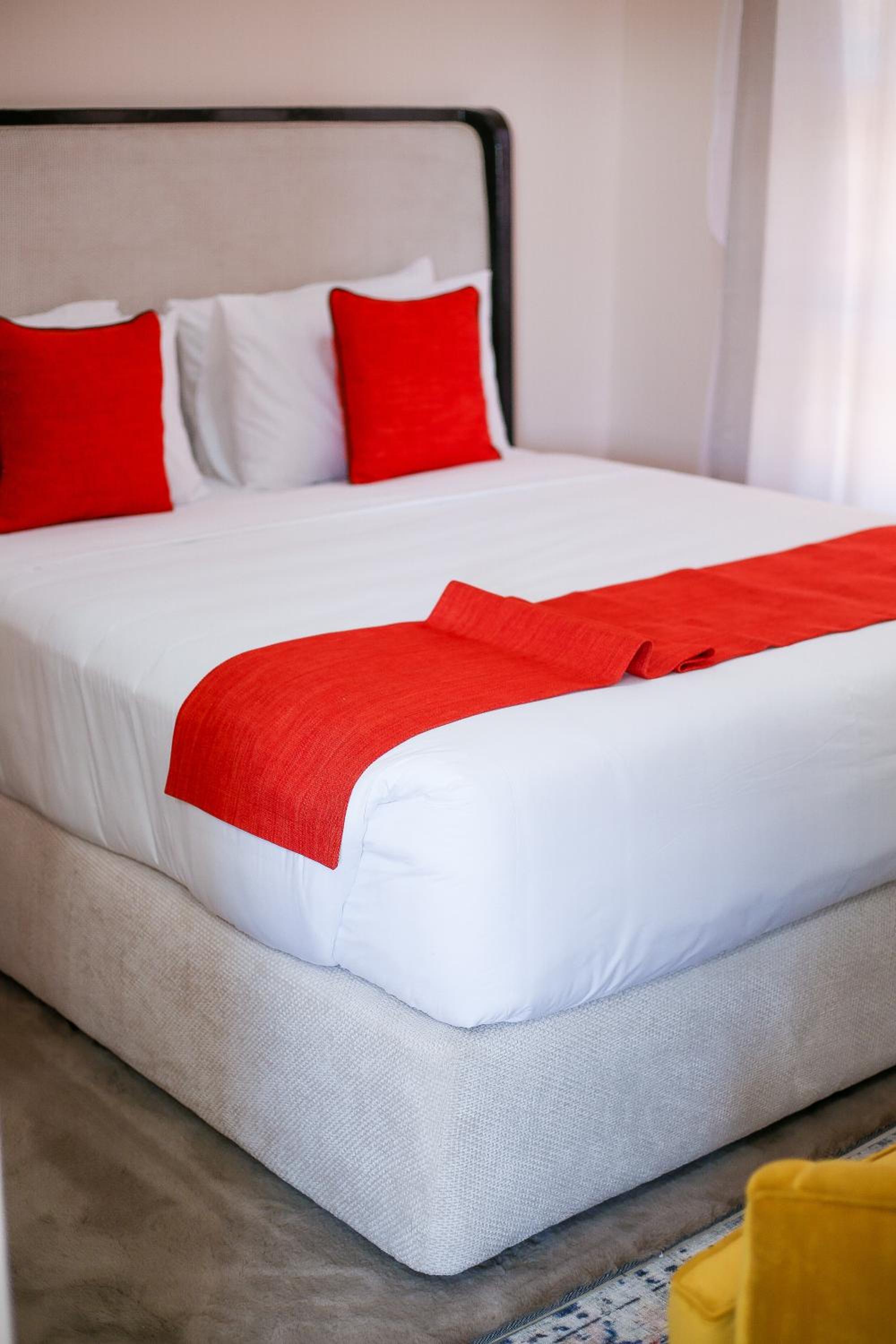 JTown CBD Self-Catering Apartment