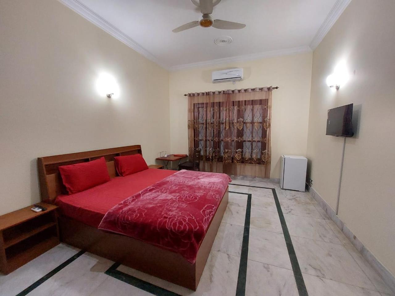 City Home Guest House F8-1