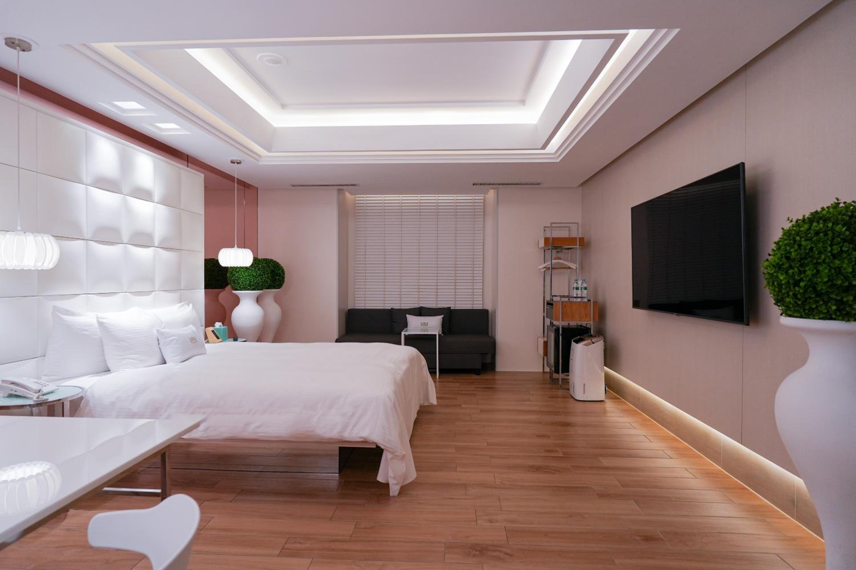 MMMotel