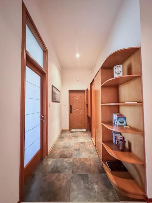 Central luxuries spacious appartment
