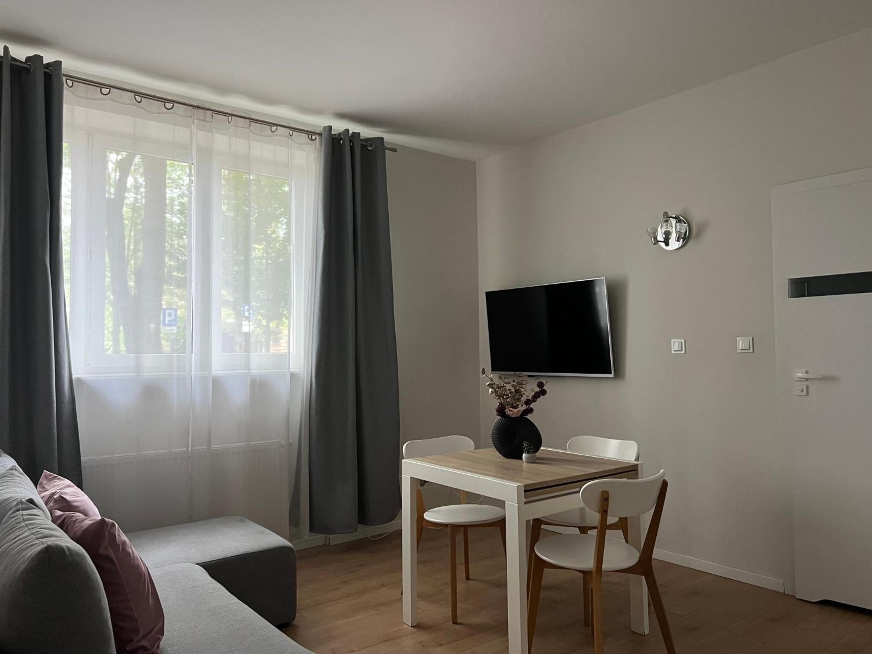 Old Town Residence Bis