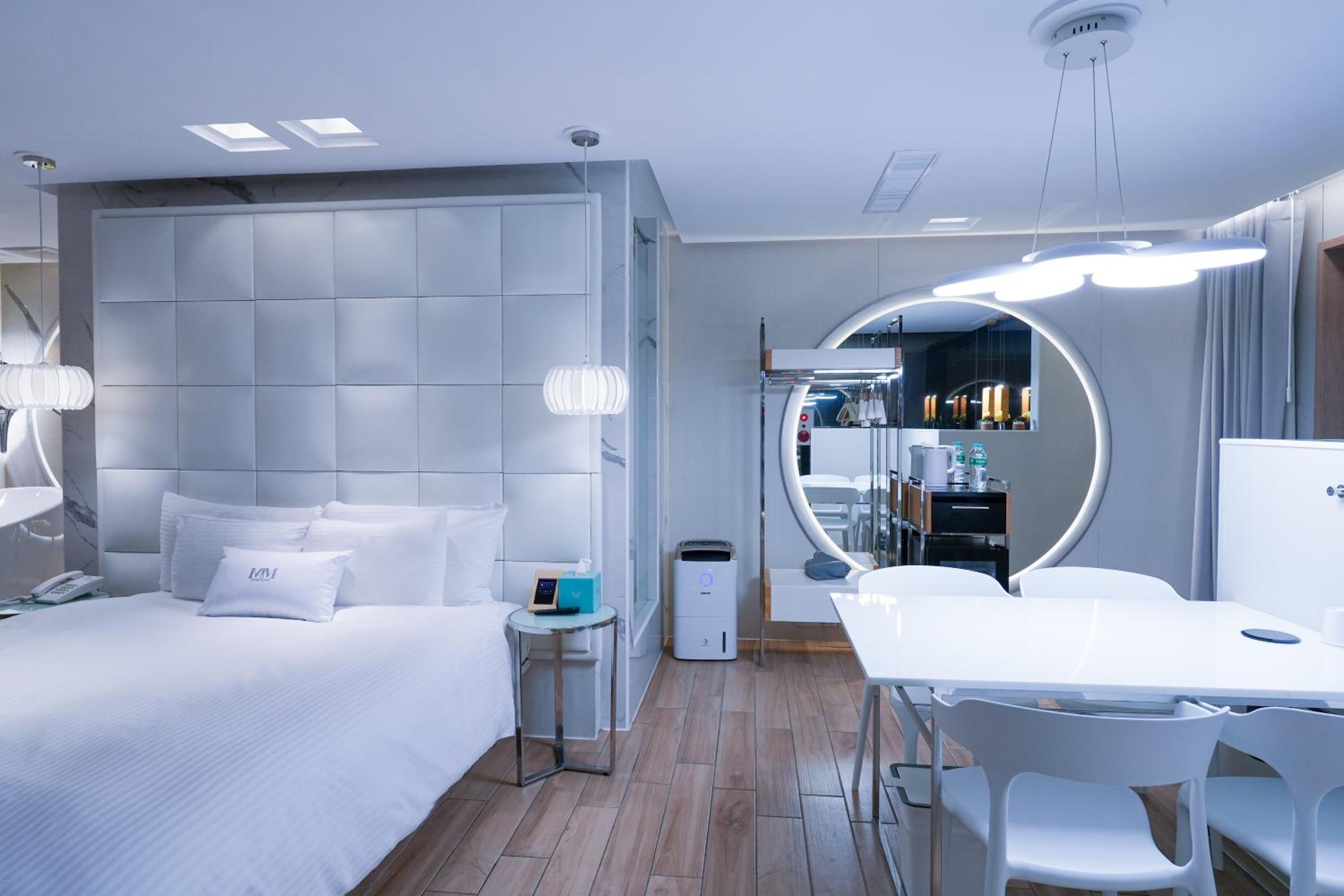 MMMotel