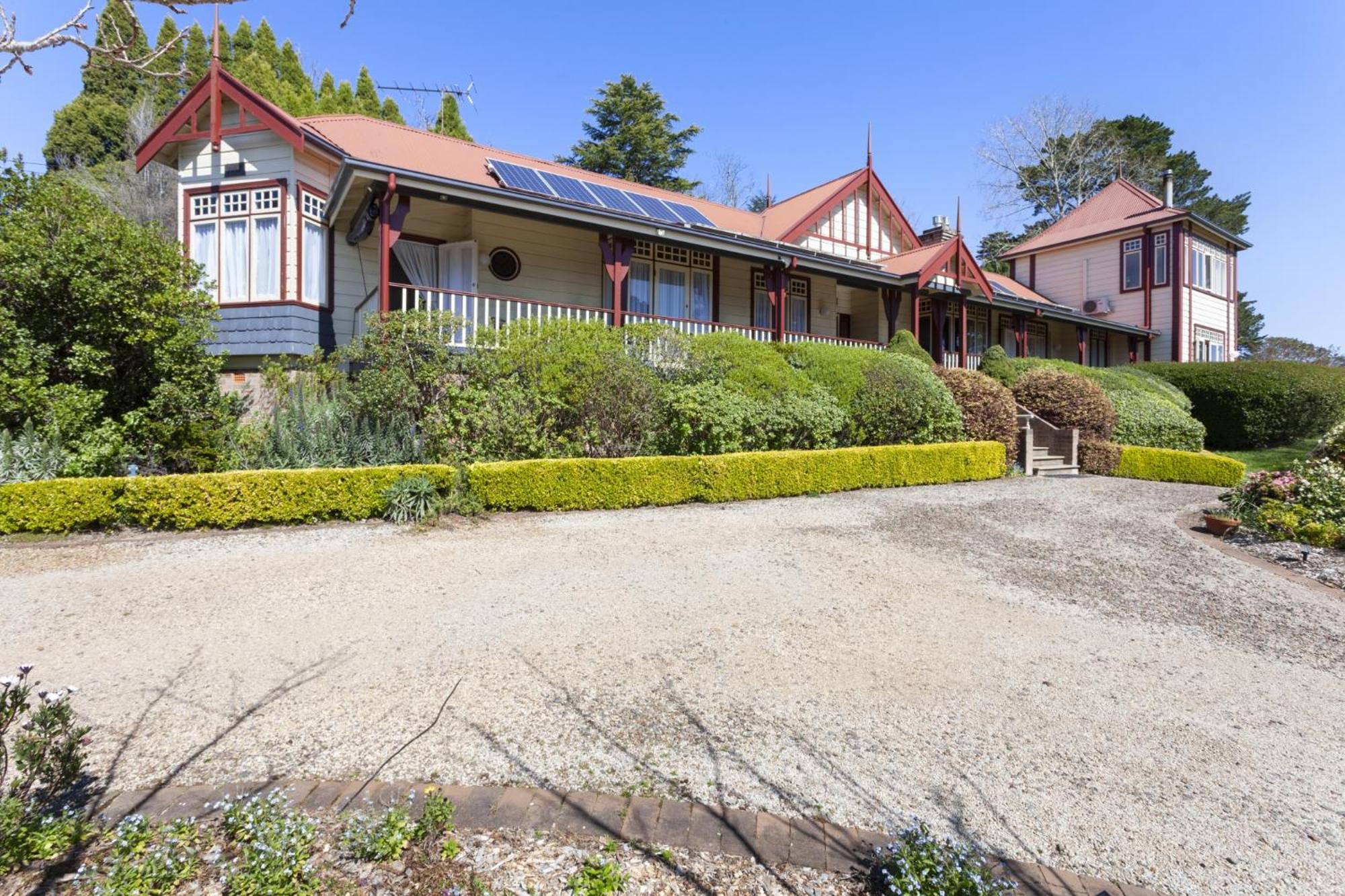 Bethany Manor Bed & Breakfast