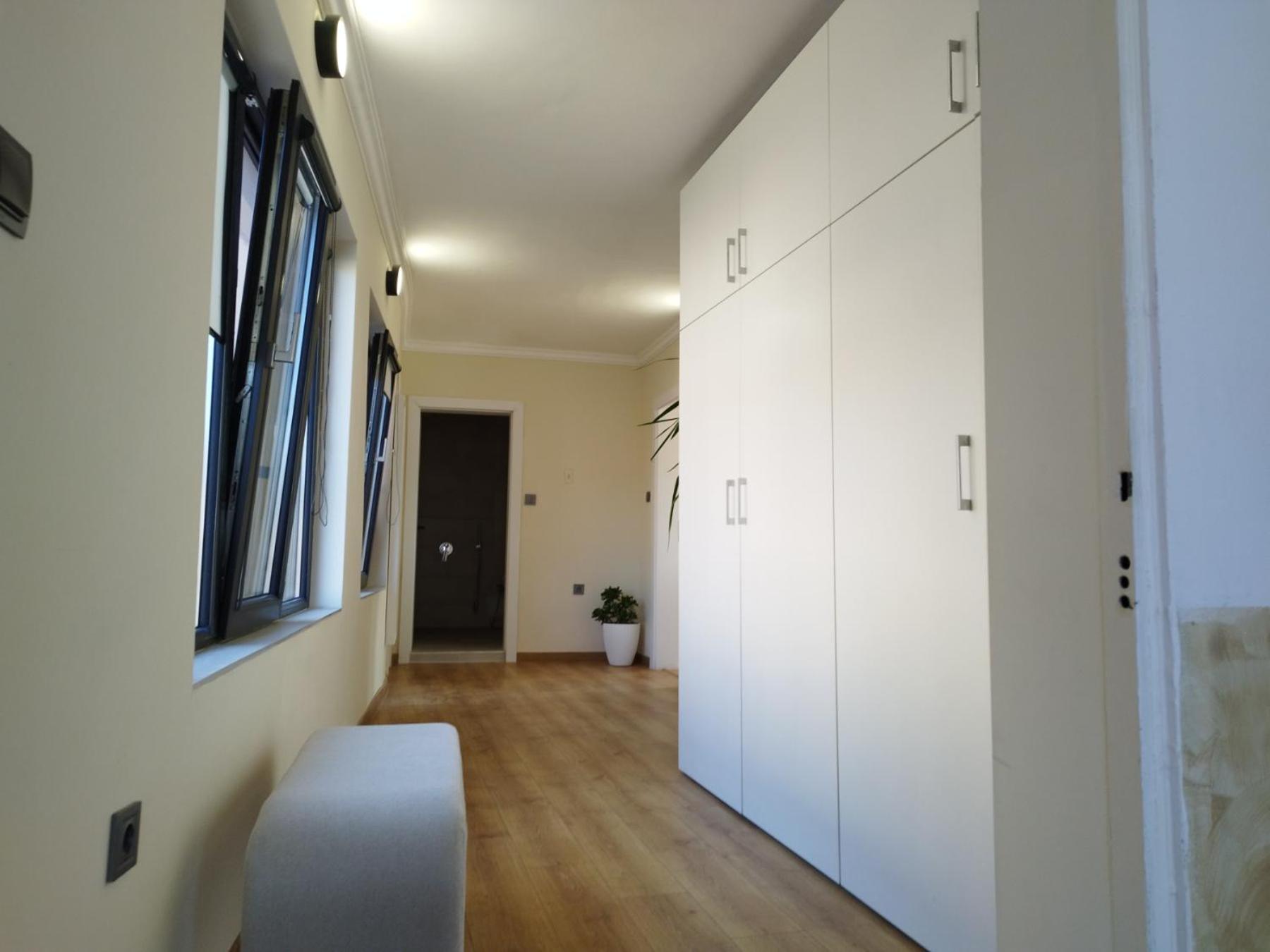 2-Bedroom Flat - Sunny Balcony
