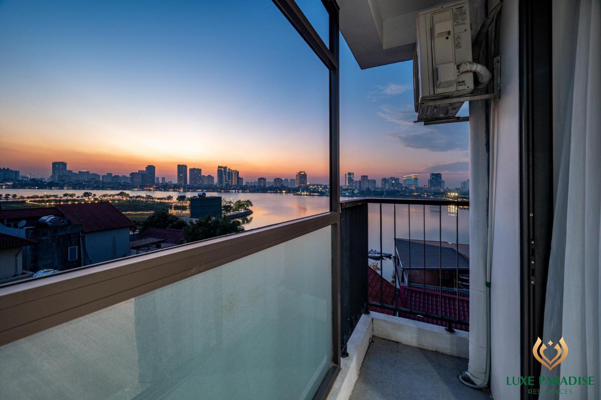 Luxe Paradise Residence 76 To Ngoc Van