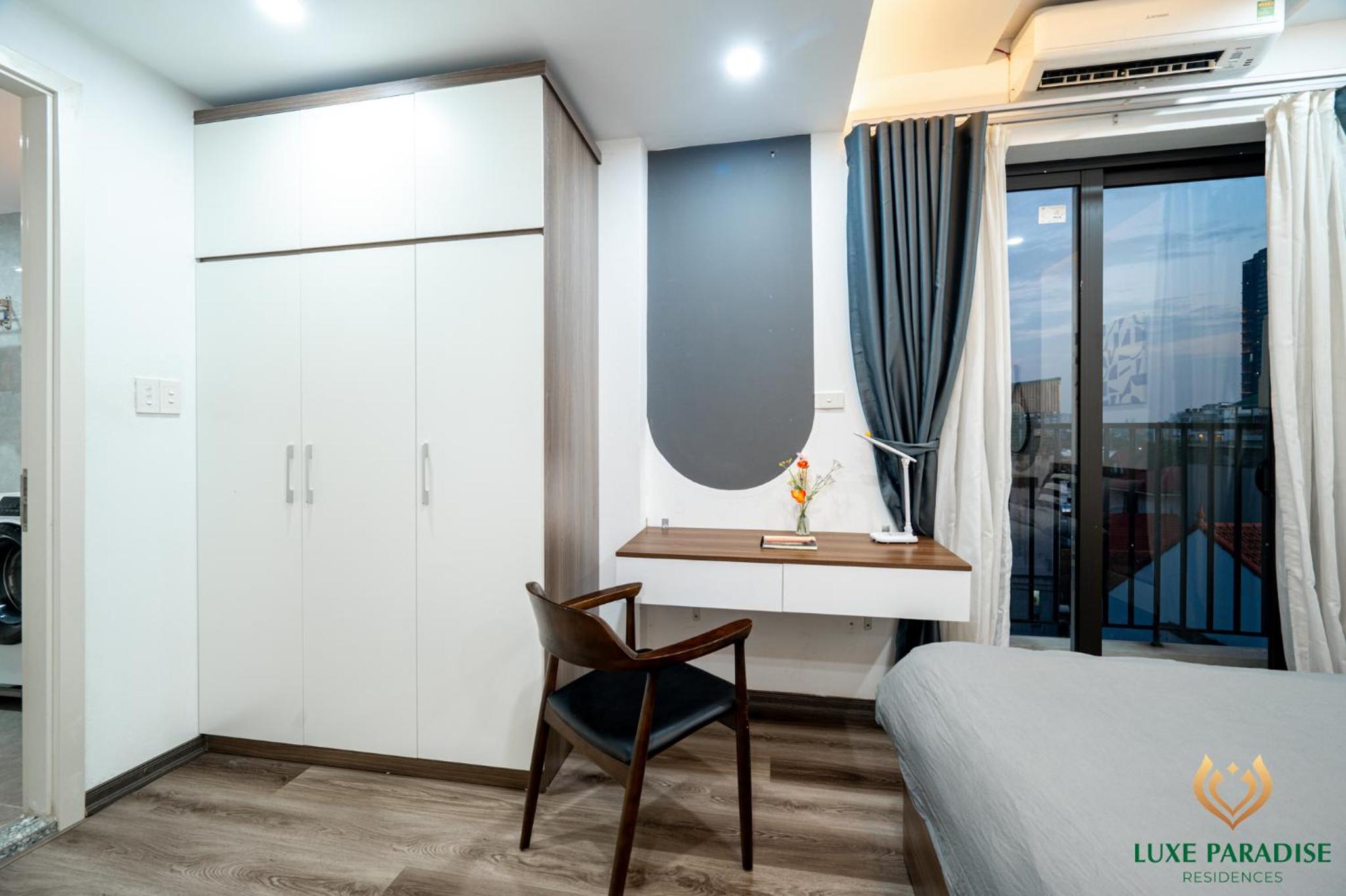 Luxe Paradise Residence 76 To Ngoc Van