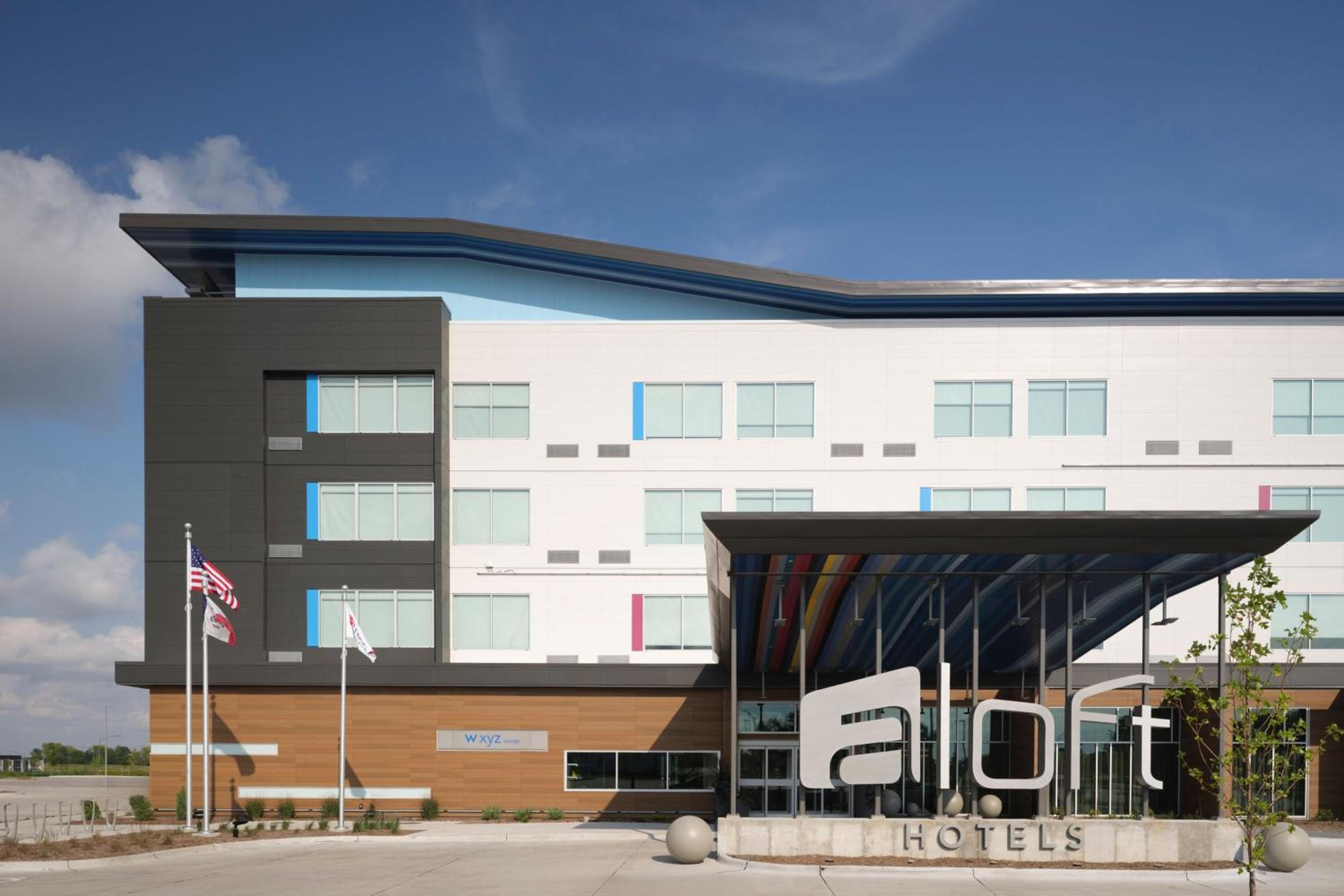 Aloft by Marriott Waukee view 4