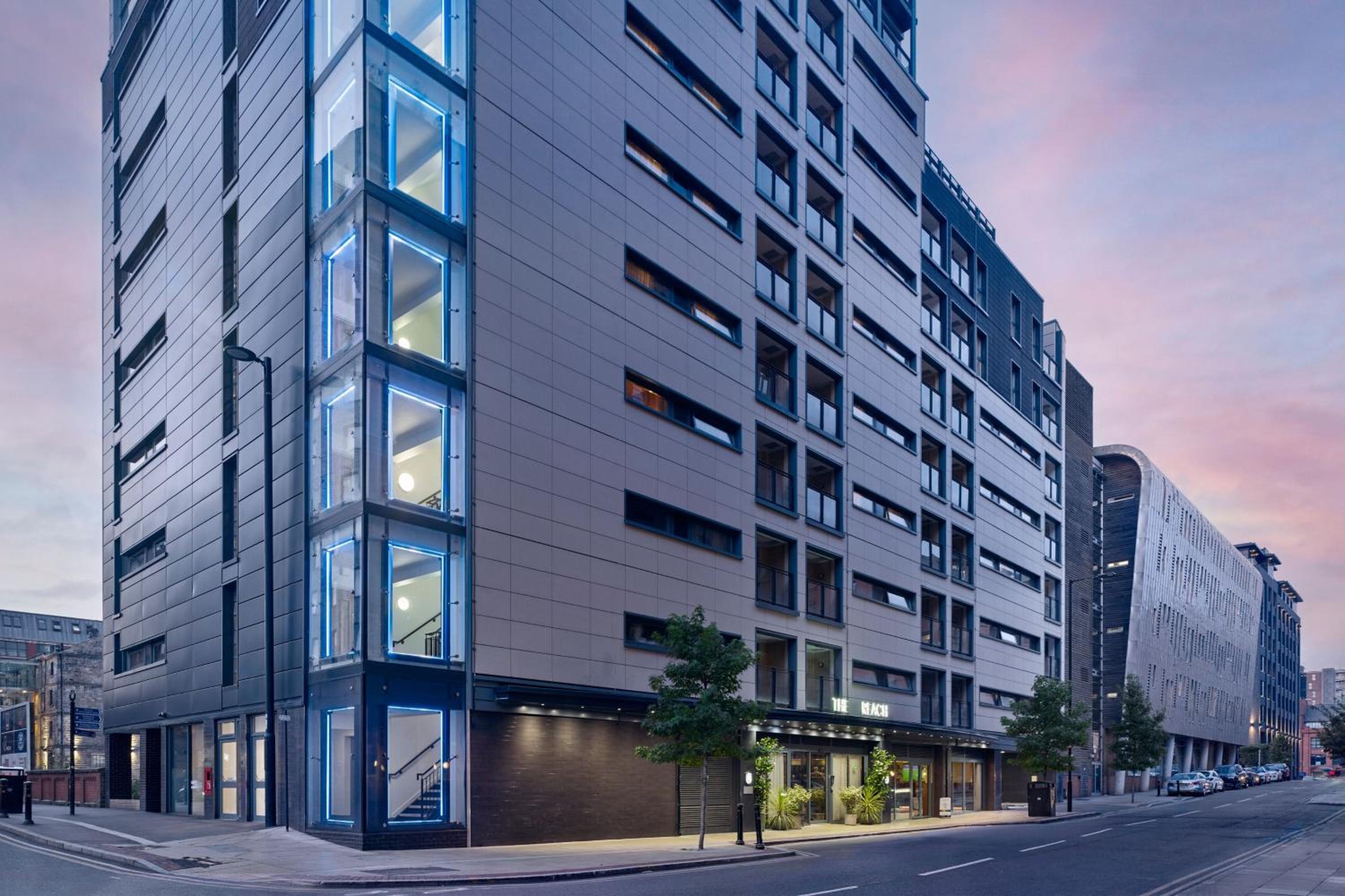 Hotel The Reach at Piccadilly, Manchester, a Tribute Portfolio Hotel - Image 1