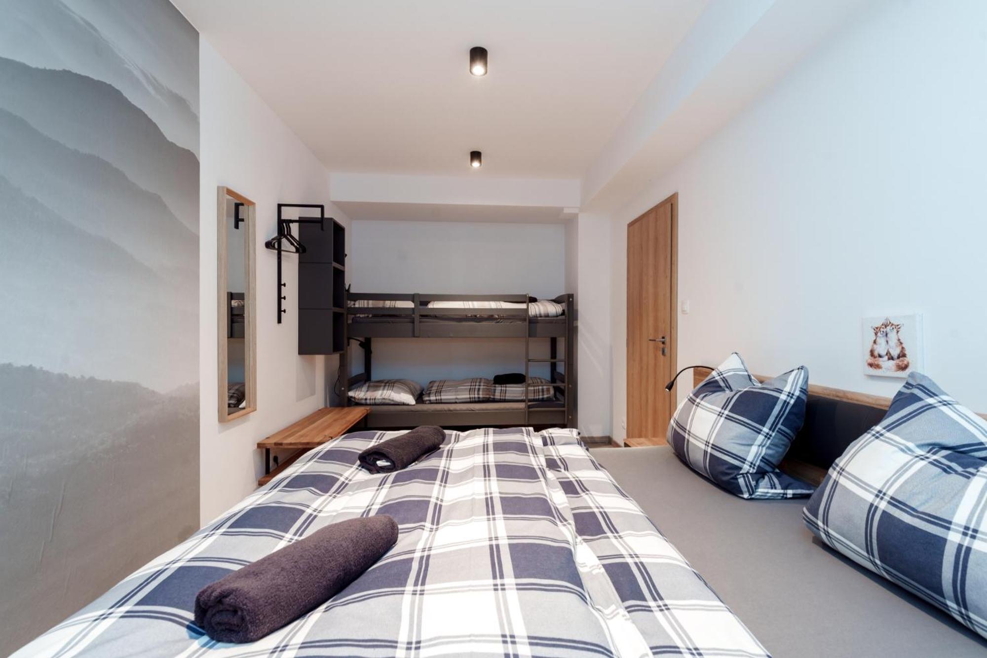 Fox Apartment