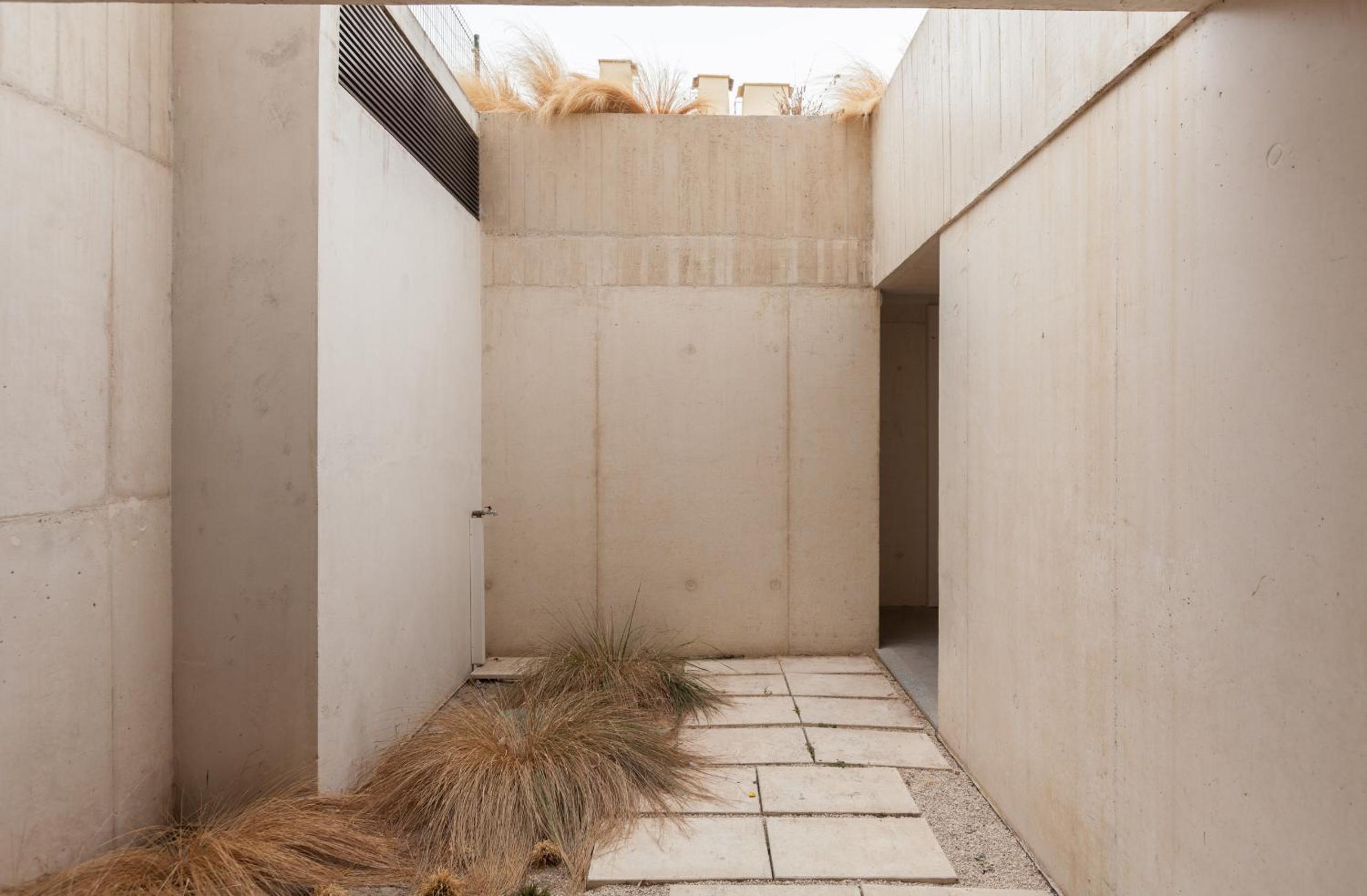 FLH Alcântara Terrace Studio view 3