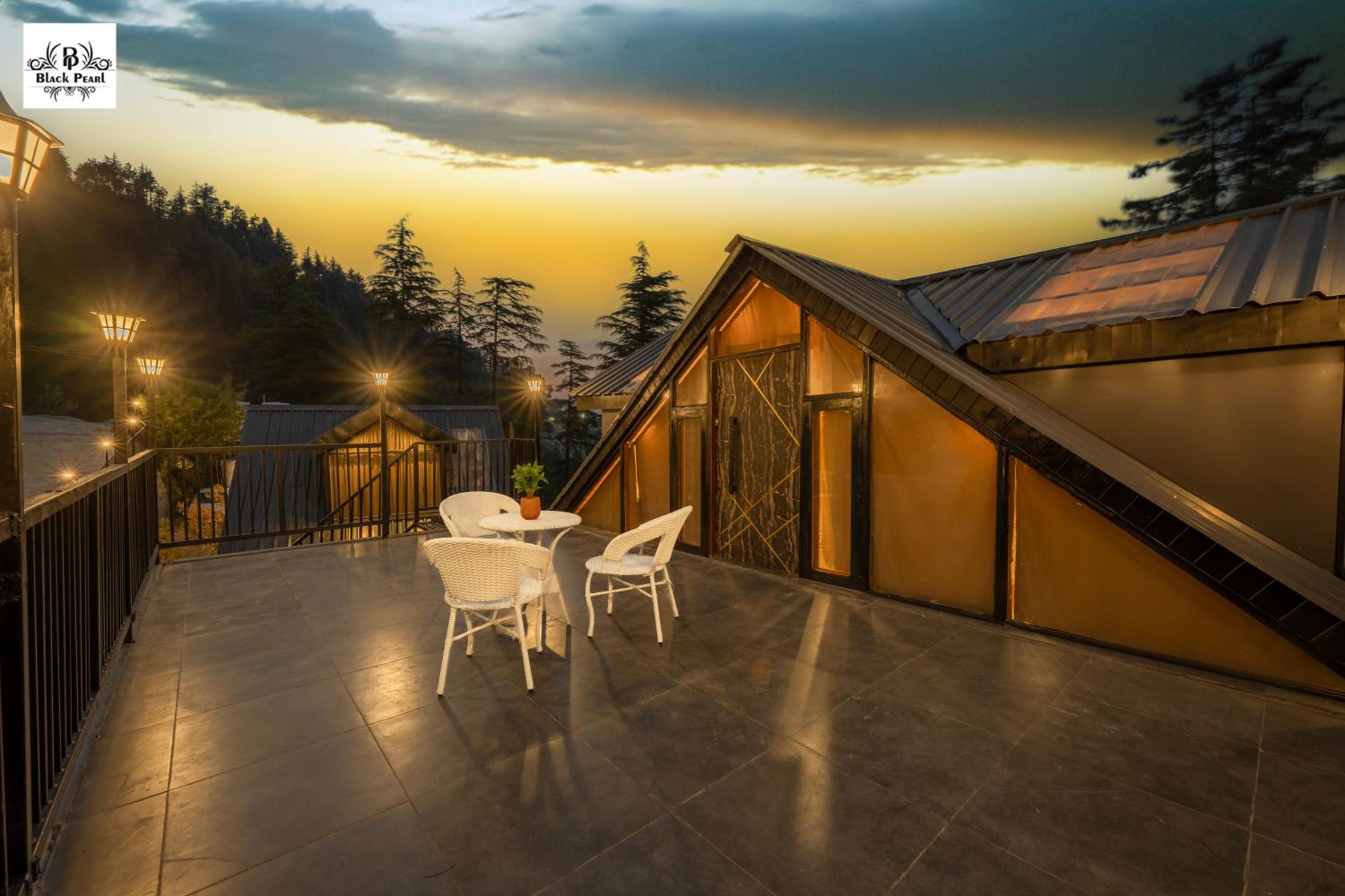 BlueBird Cottages By Black Pearl I Kufri view 5