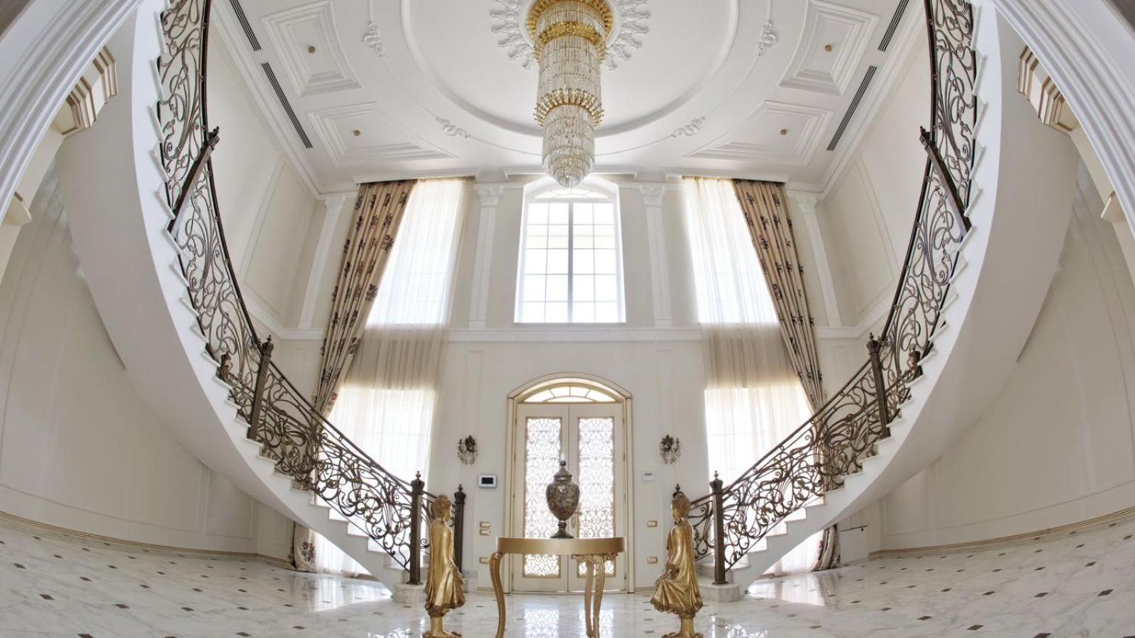 Luxury Villas at Sea Breeze Resort