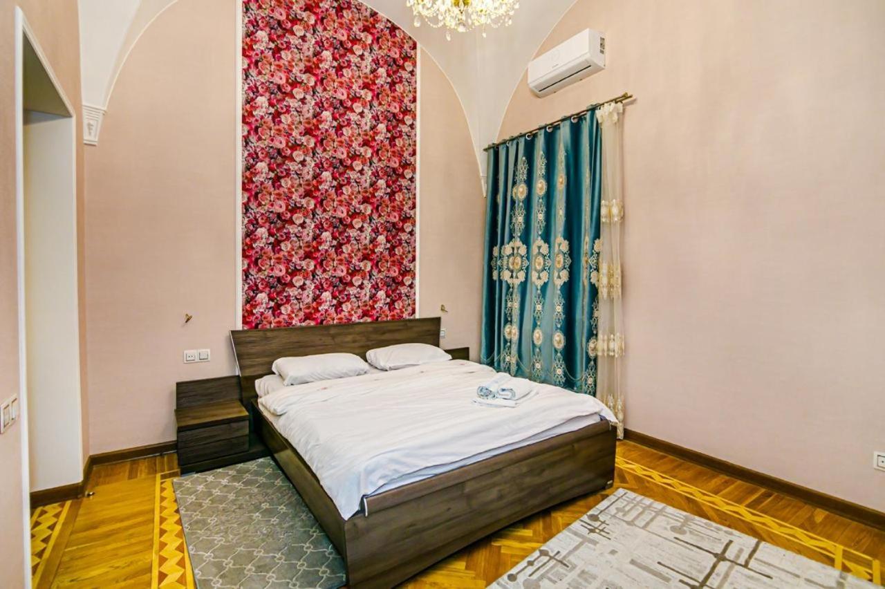Nizami Three Bedroom