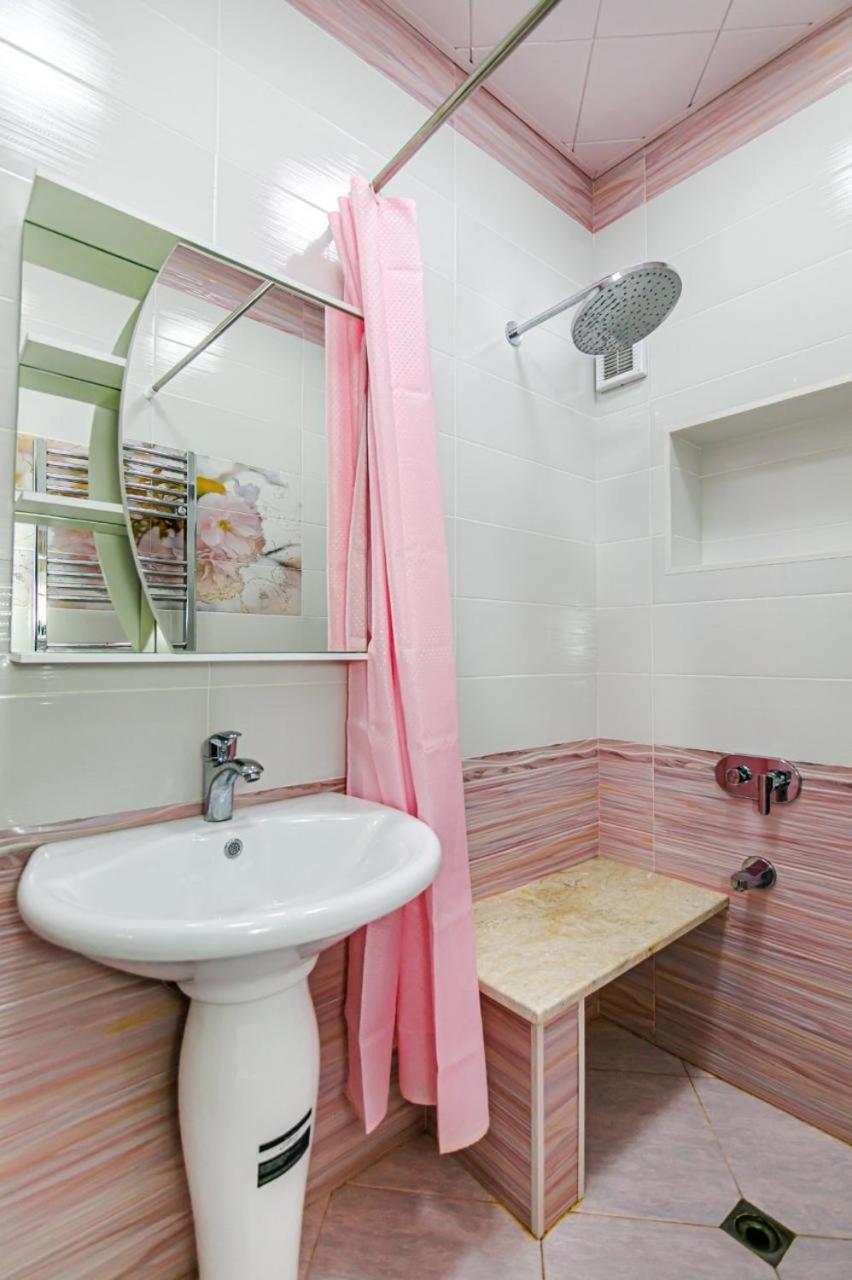 Nizami Three Bedroom