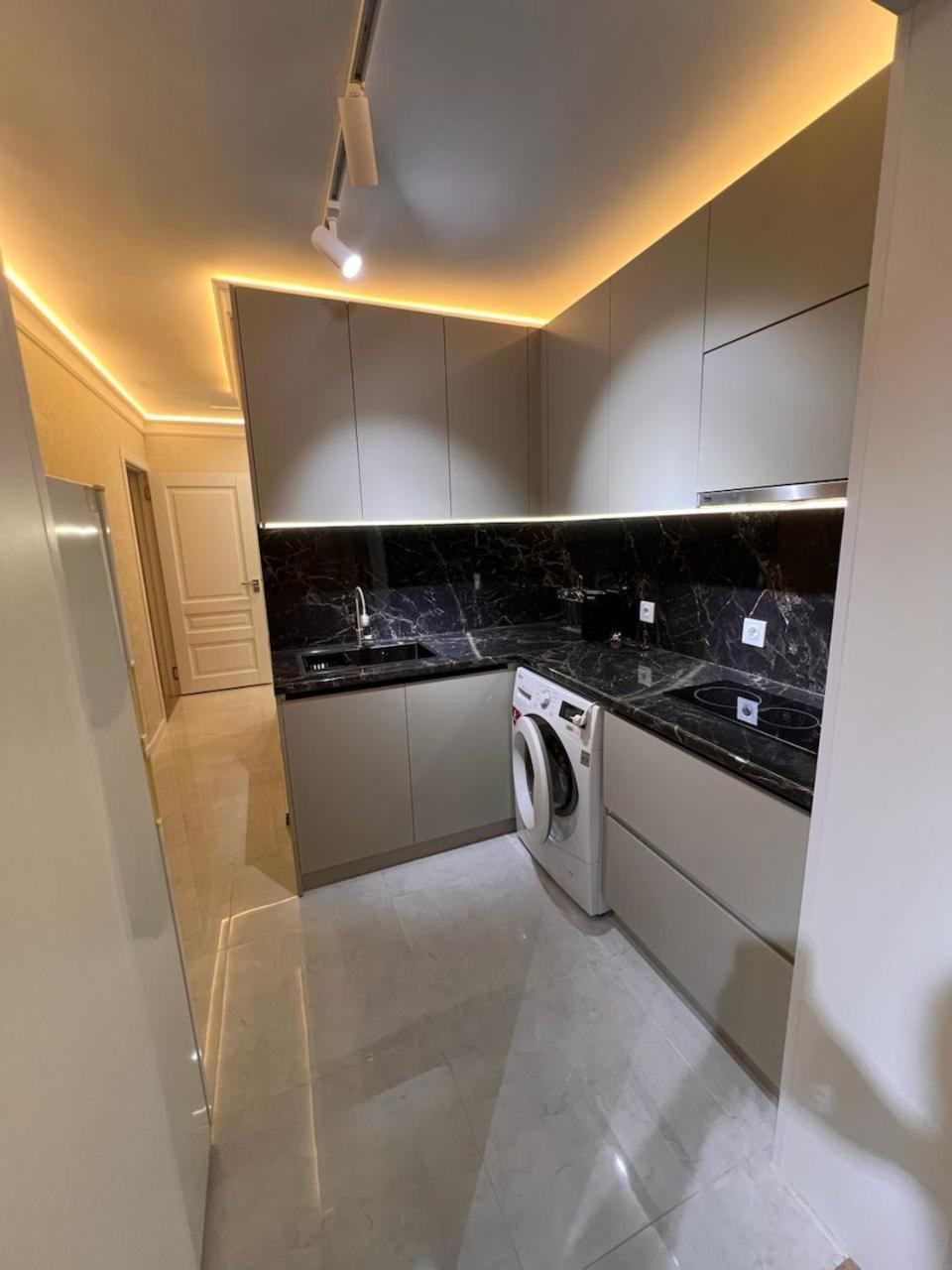 One bed apartment in Old Airport