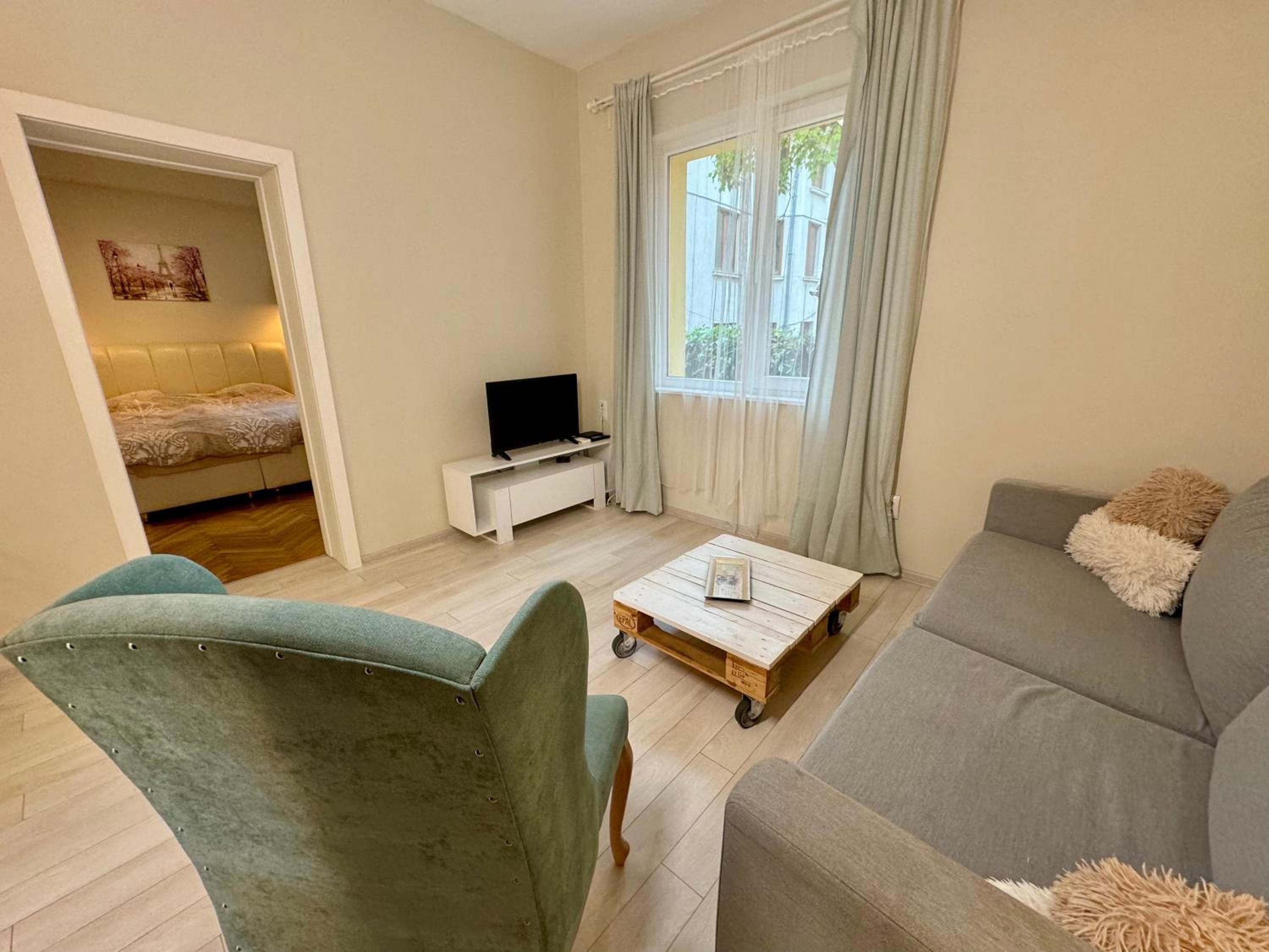 Sofia center - VisionZ apartment