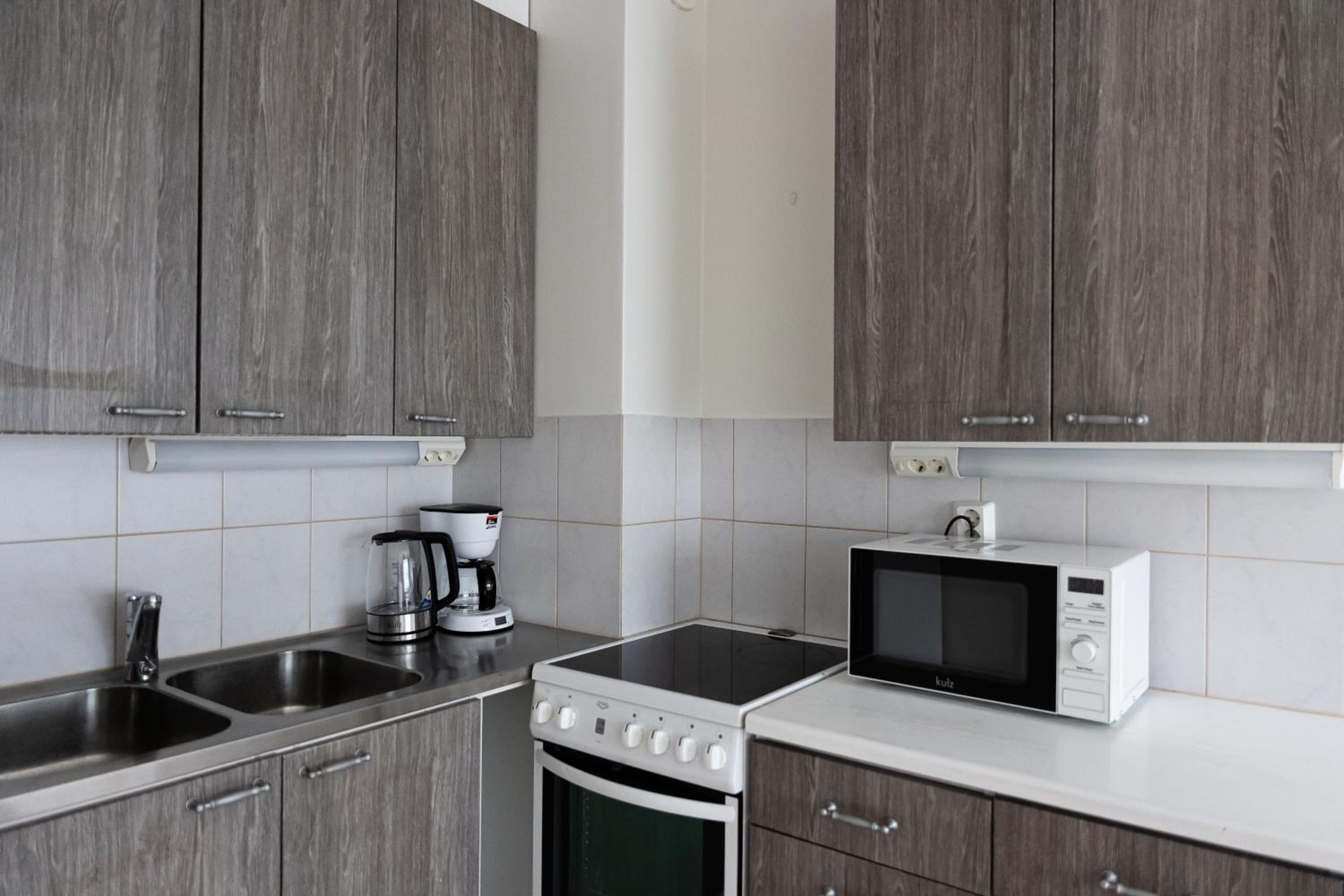 Aurora Central Suite IV By BookLapland
