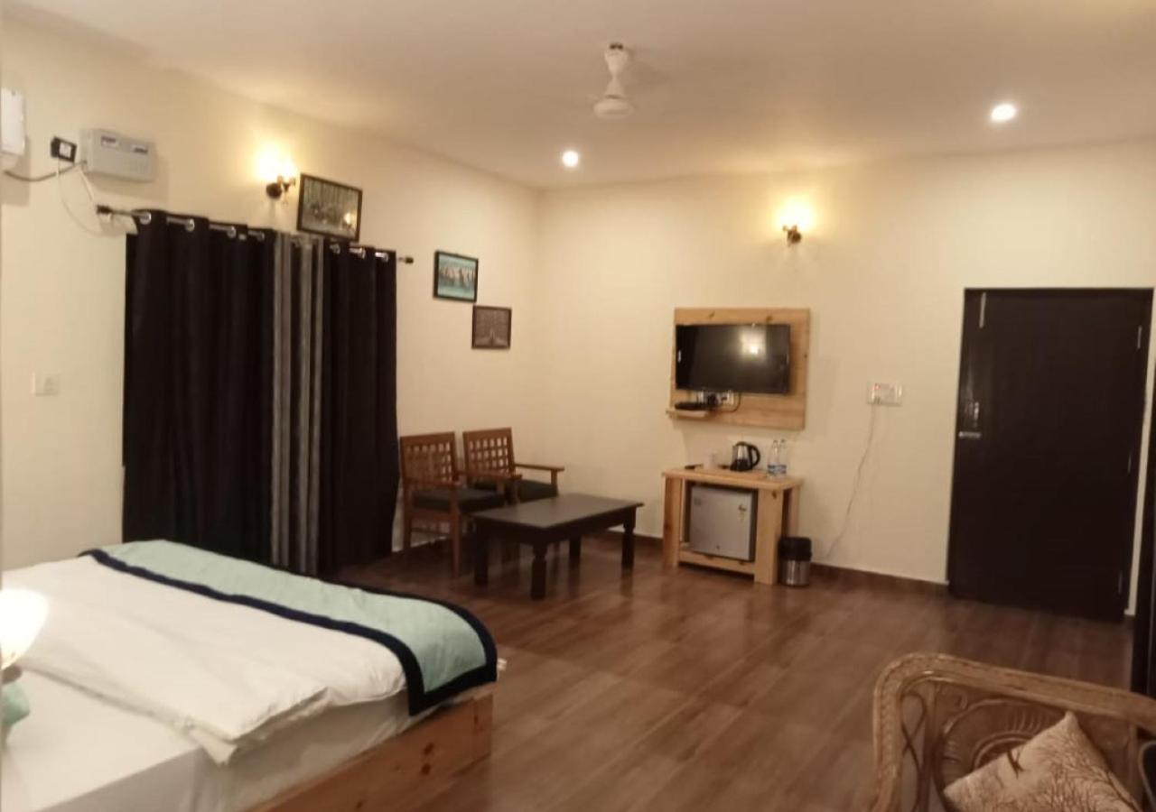 Vanasthali Jungle Resort Jim Corbett Uttarakhand