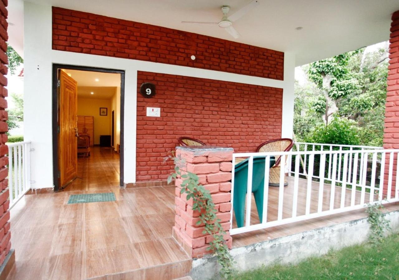 Vanasthali Jungle Resort Jim Corbett Uttarakhand