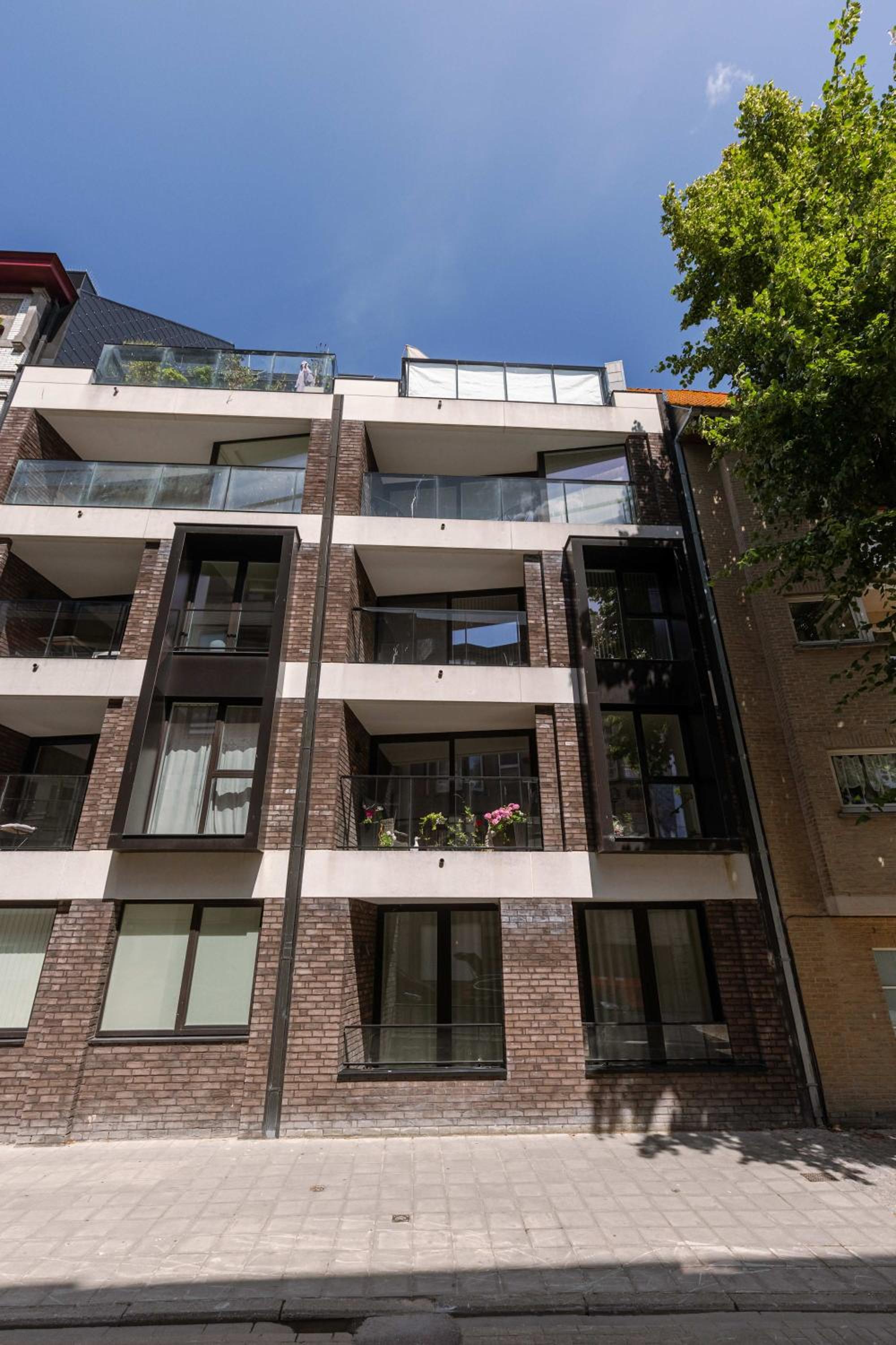 Casiola - Modern apartment with sunny terrace in Ostend